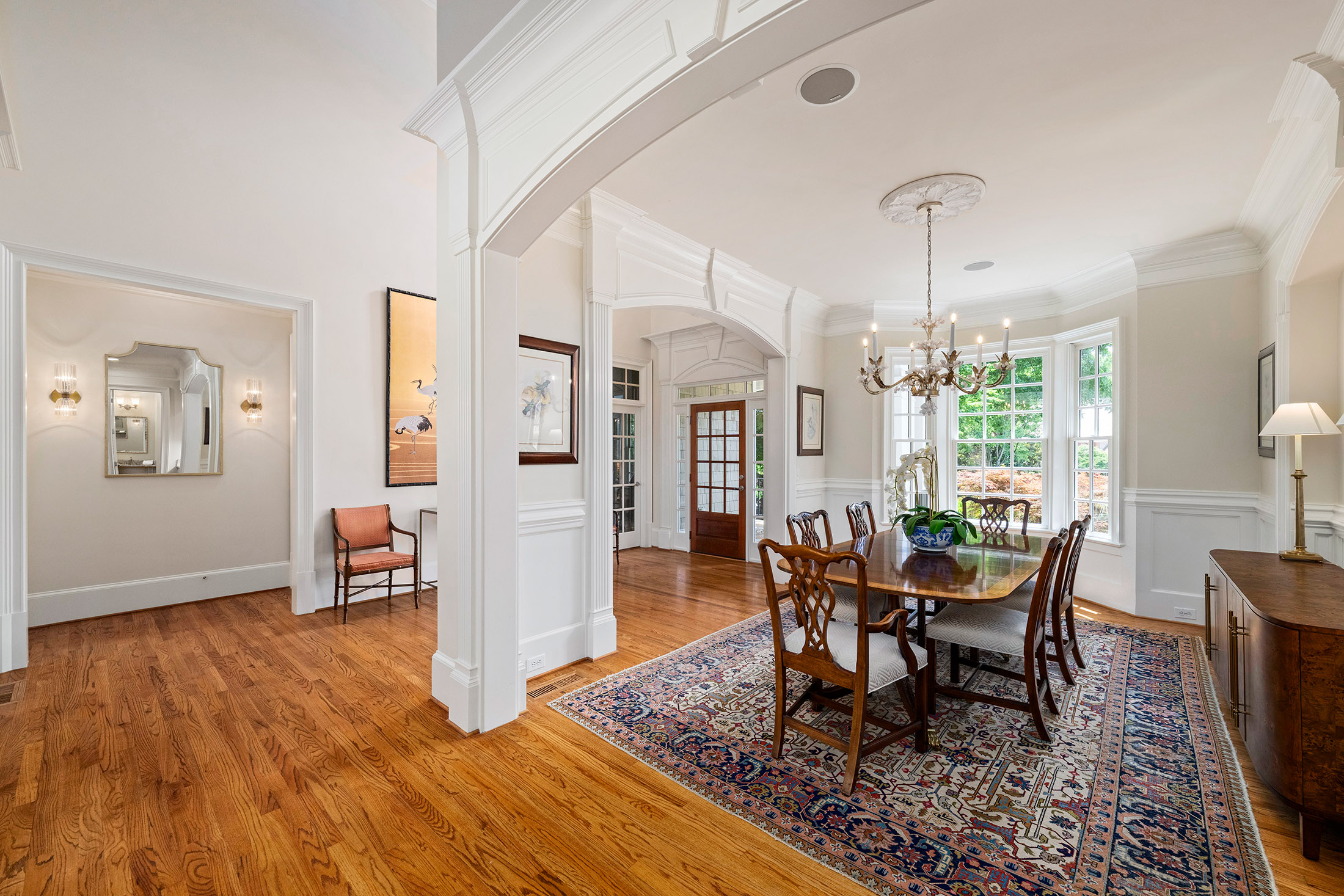  Estate-style Living in One of Milton