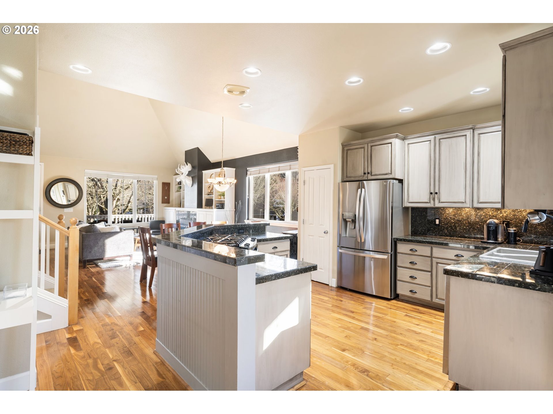 Portland, Oregon, 97229, United States, 2 Bedrooms Bedrooms, ,2 BathroomsBathrooms,Residential,For Sale,2016039