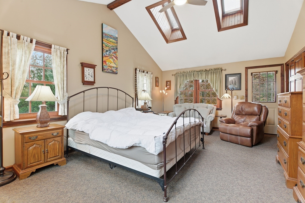 Monson, Massachusetts, 01057, United States, 5 Bedrooms Bedrooms, ,2 BathroomsBathrooms,Residential,For Sale,1988308