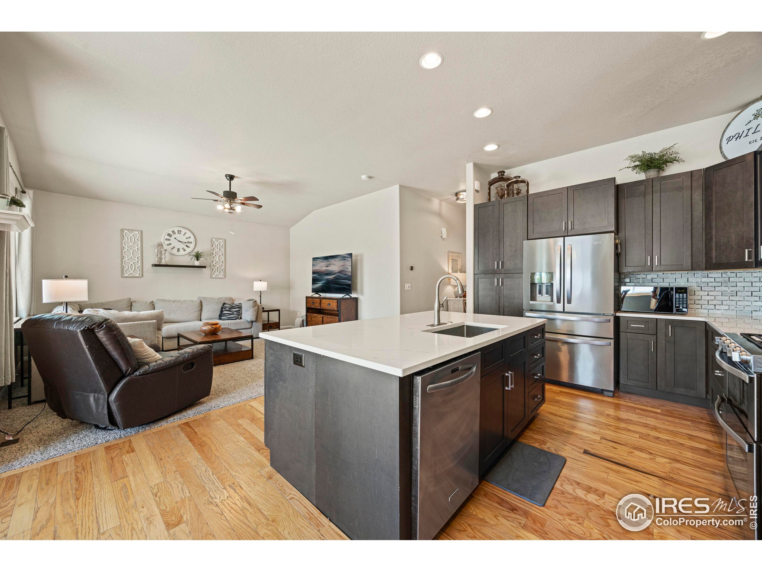 Severance, Colorado, 80550, United States, 4 Bedrooms Bedrooms, ,2 BathroomsBathrooms,Residential,For Sale,1891984