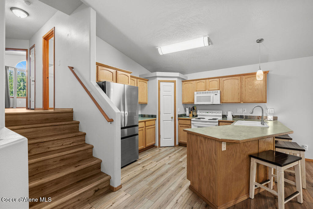 Post Falls, Idaho, 83854, United States, 4 Bedrooms Bedrooms, ,3 BathroomsBathrooms,Residential,For Sale,1870945