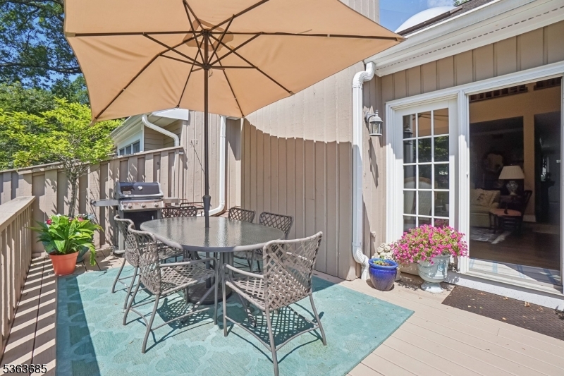 Bernards Twp., New Jersey, 07920, United States, 3 Bedrooms Bedrooms, ,4 BathroomsBathrooms,Residential,For Sale,1875142