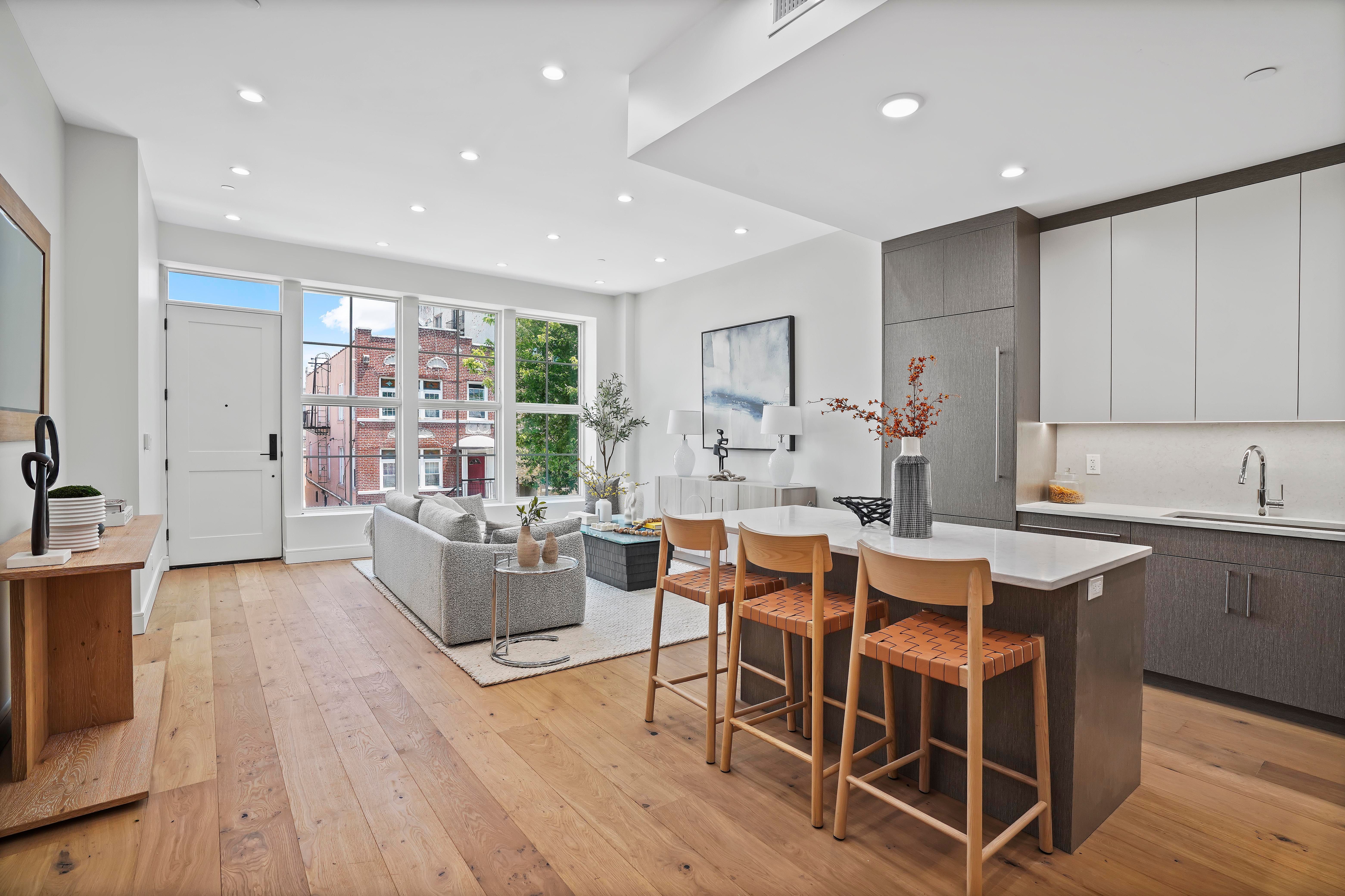 194 30th St. 2a,Brooklyn, NY, 11232 