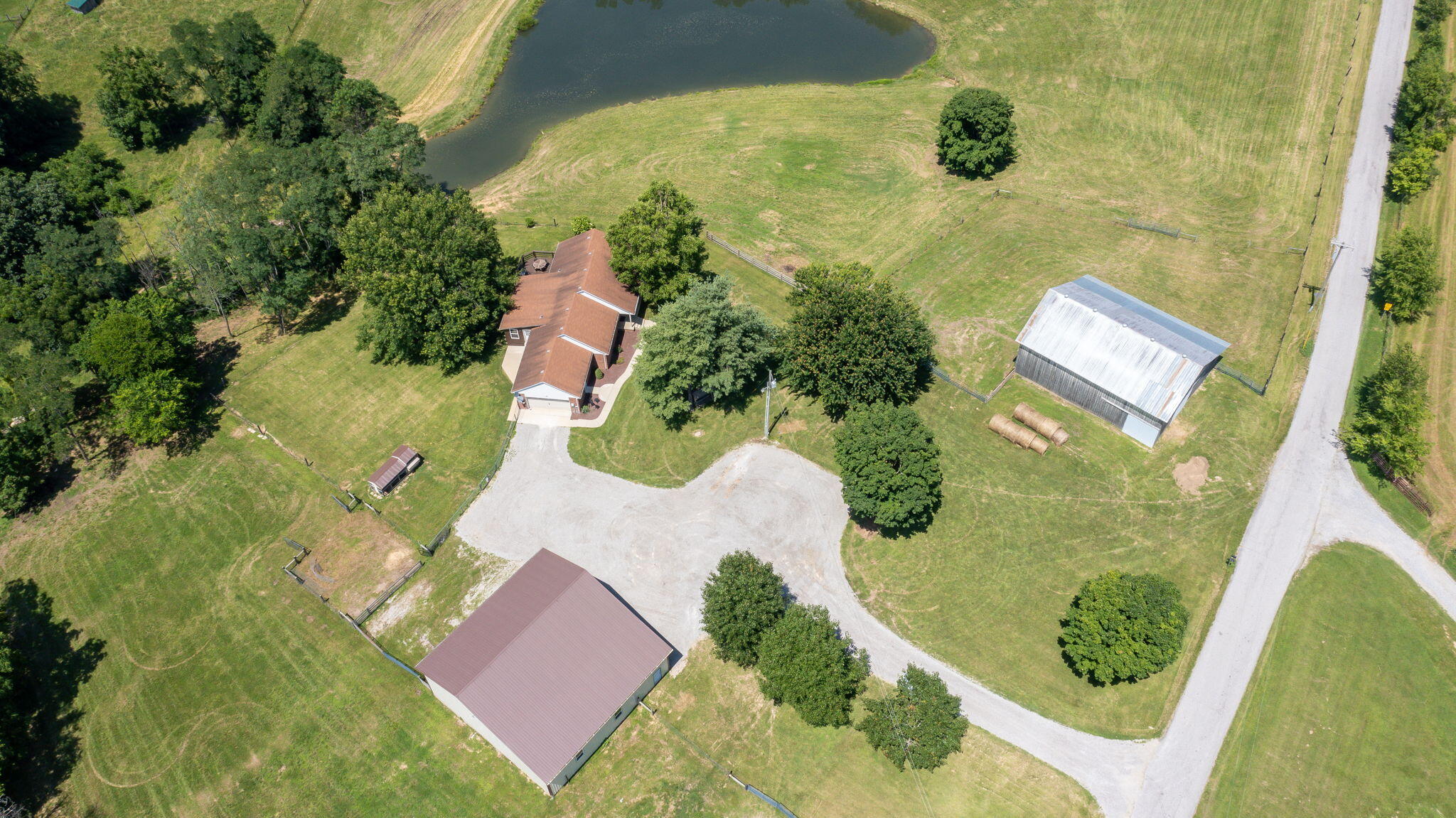 Waddy, Kentucky, 40076, United States, 3 Bedrooms Bedrooms, ,2 BathroomsBathrooms,Residential,For Sale,1979583