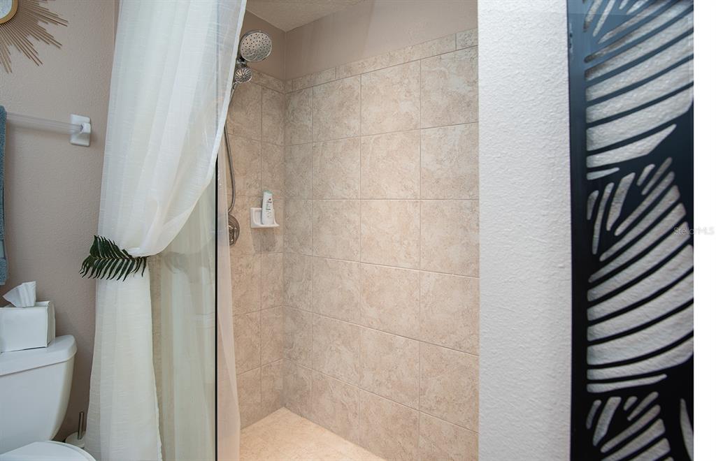 Lake Mary, Florida, 32746, United States, 4 Bedrooms Bedrooms, ,4 BathroomsBathrooms,Residential,For Sale,2003376