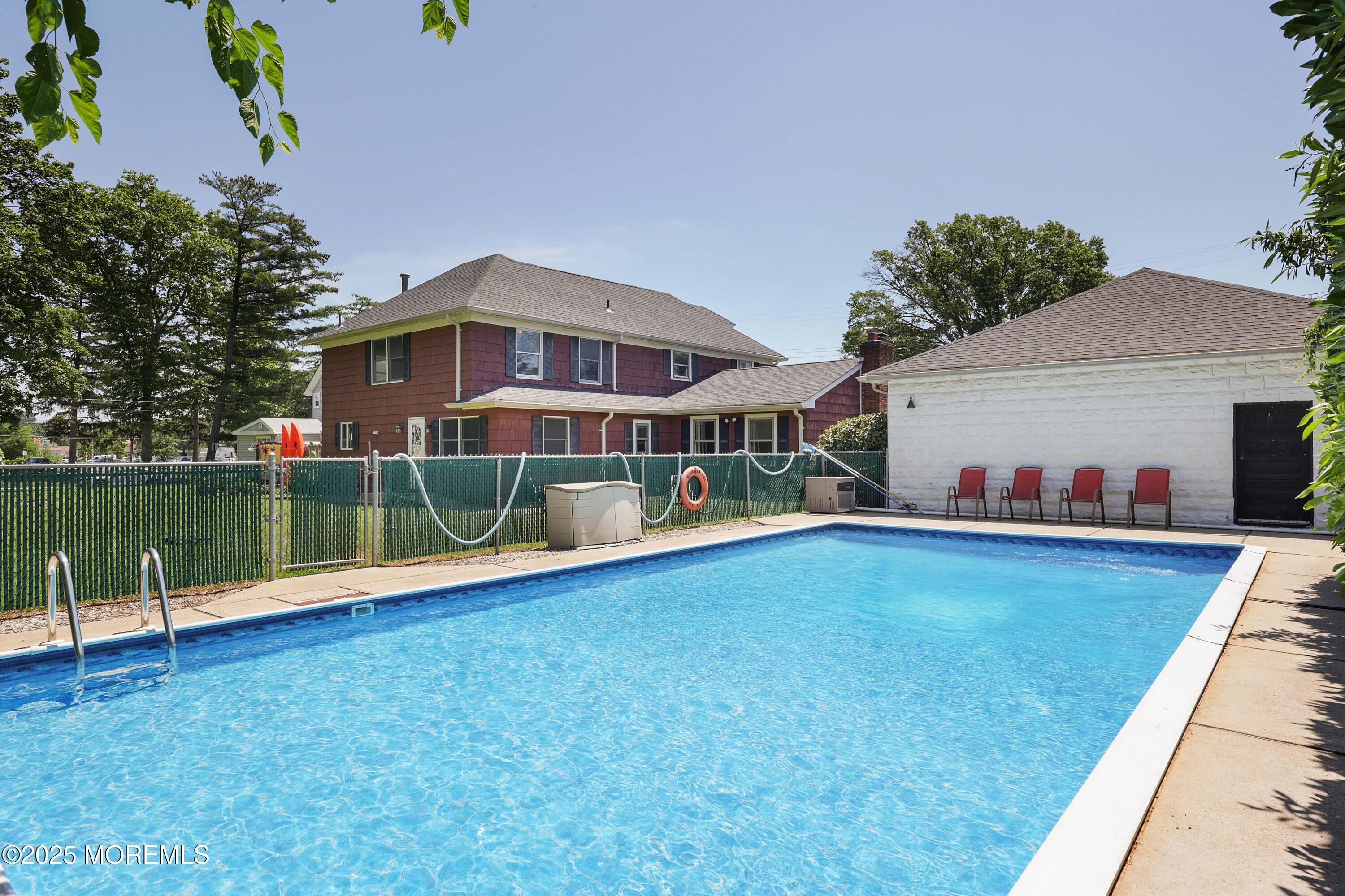 Port Monmouth, New Jersey, 07758, United States, 4 Bedrooms Bedrooms, ,3 BathroomsBathrooms,Residential,For Sale,1901599
