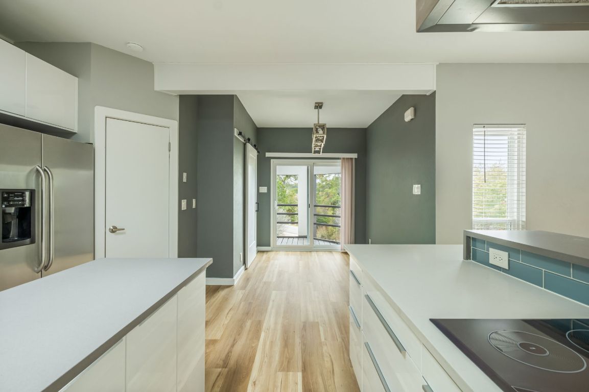 Lakeway, Texas, 78734, United States, 3 Bedrooms Bedrooms, ,3 BathroomsBathrooms,Residential,For Sale,2001853