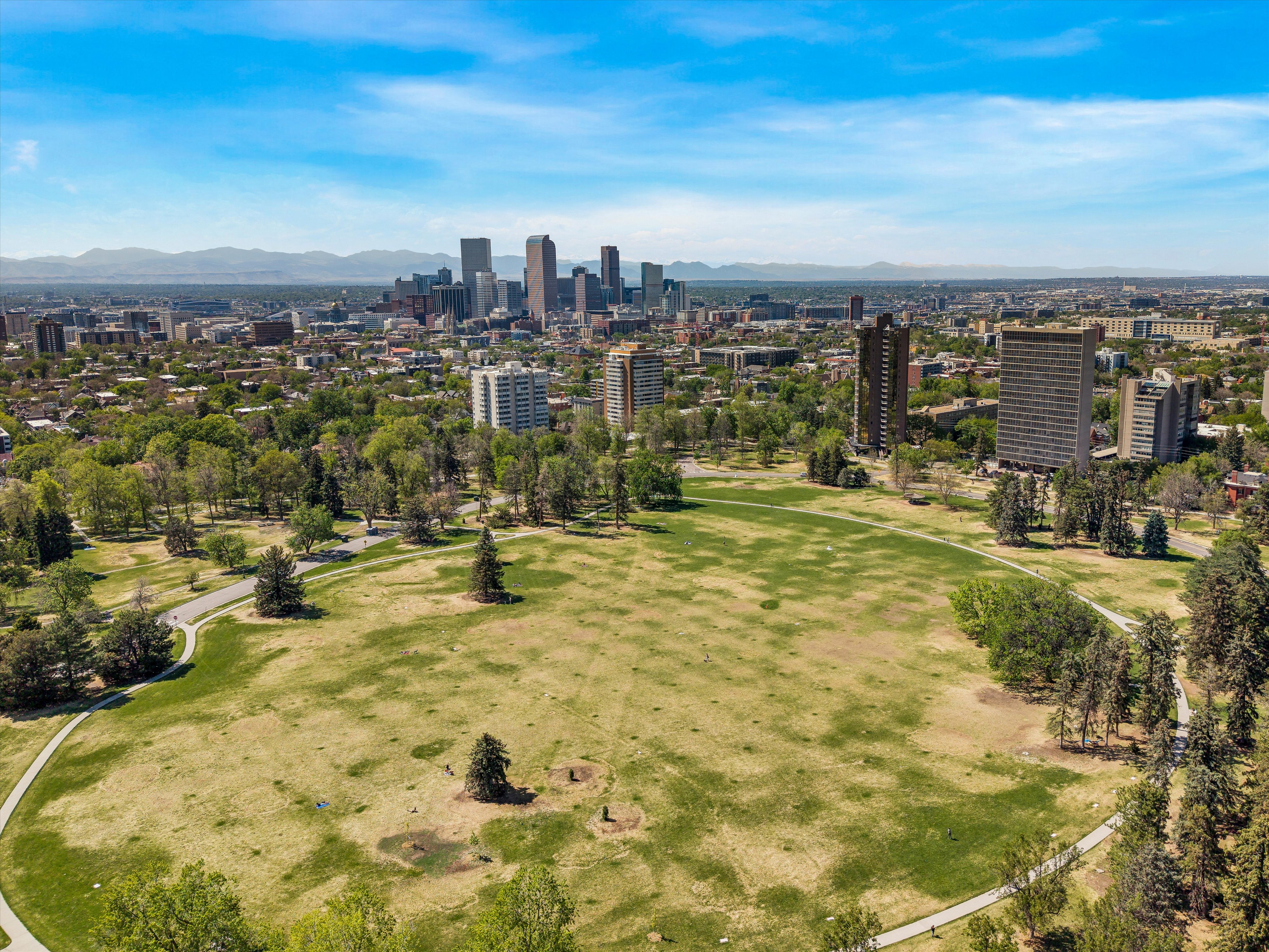  Easy living at Denver’s most iconic mid-century building - 物件實景