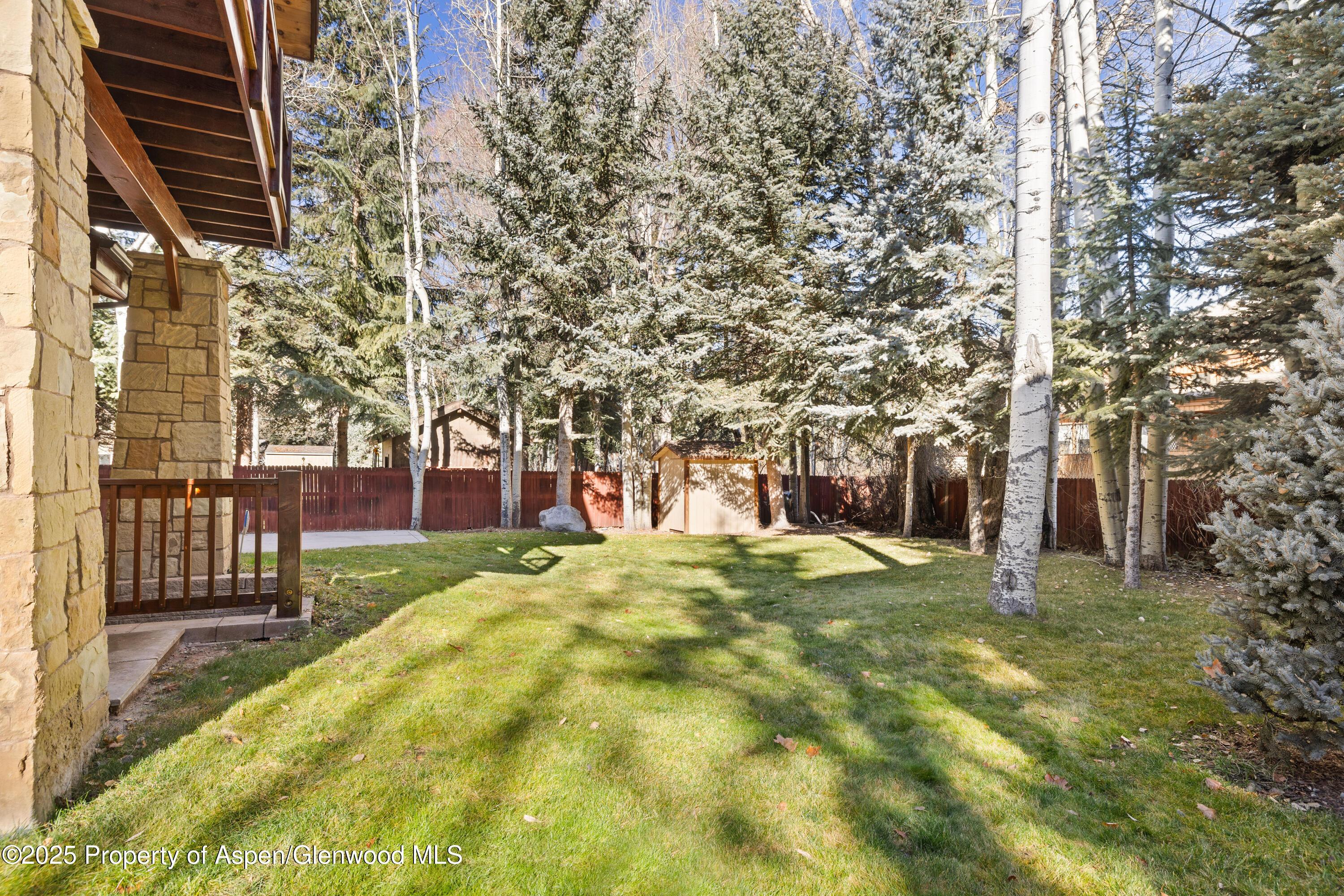 Aspen, Colorado, 81611, United States, 4 Bedrooms Bedrooms, ,5 BathroomsBathrooms,Residential,For Sale,1998129