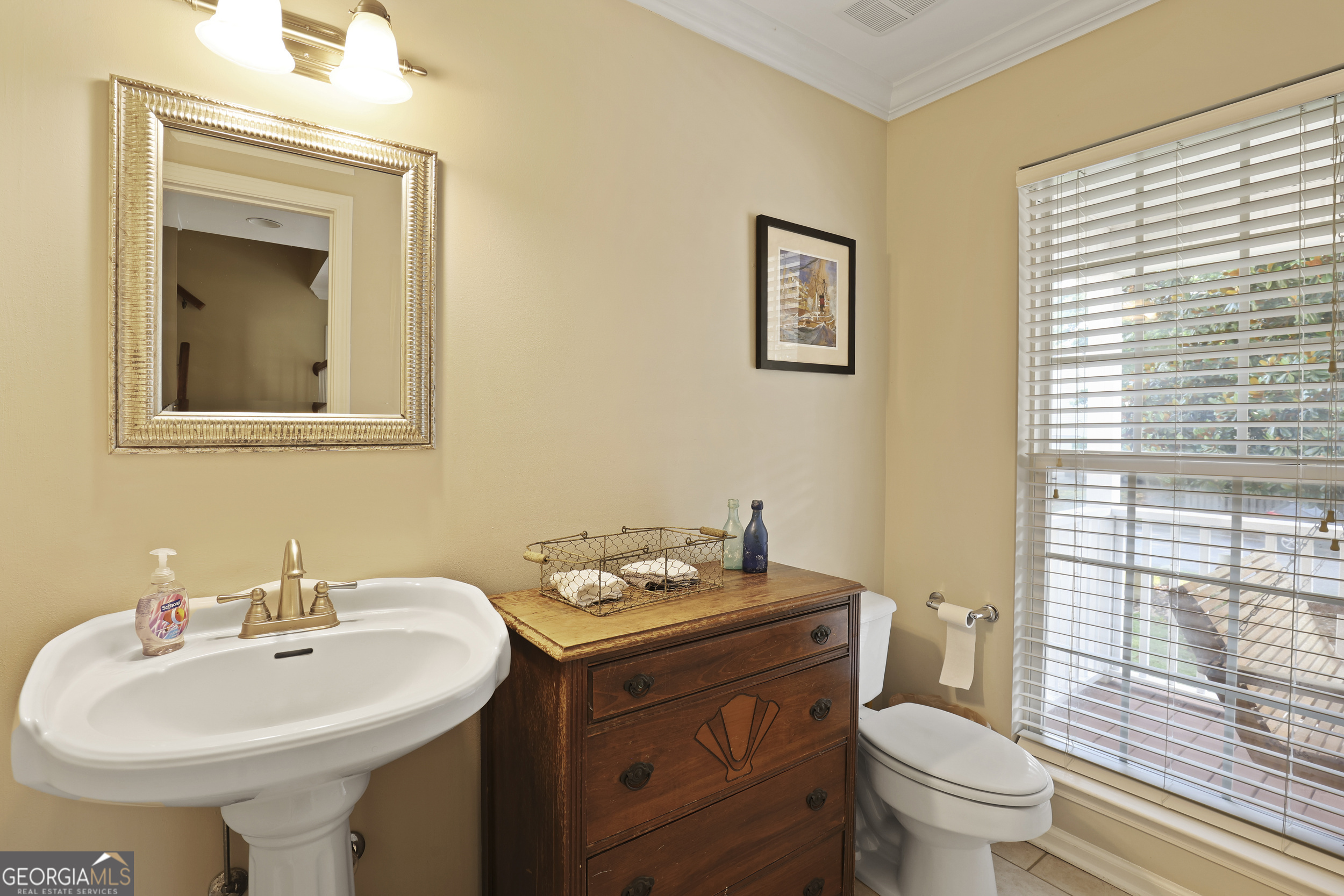 Savannah, Georgia, 31410, United States, 4 Bedrooms Bedrooms, ,3 BathroomsBathrooms,Residential,For Sale,1956542