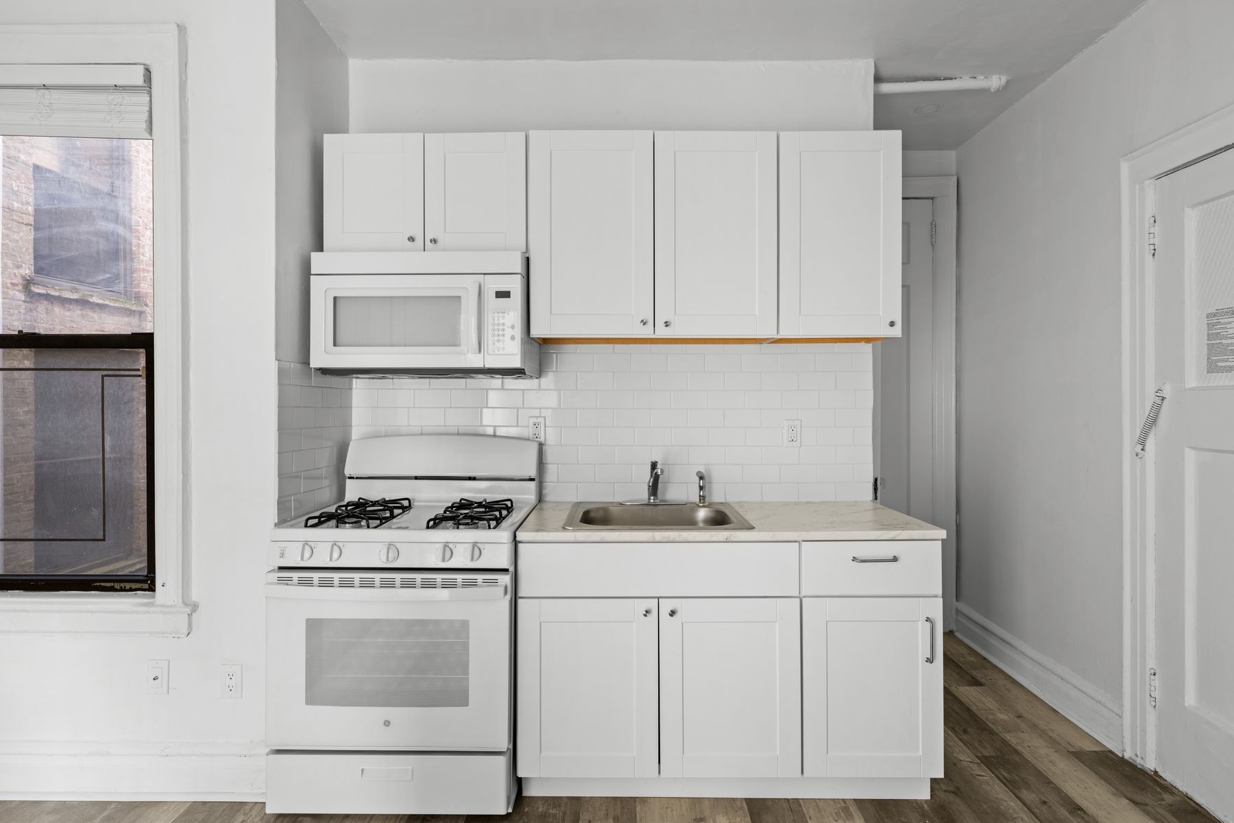  36-25 30th Street, Long Island City, NY 11106 - 物件實景