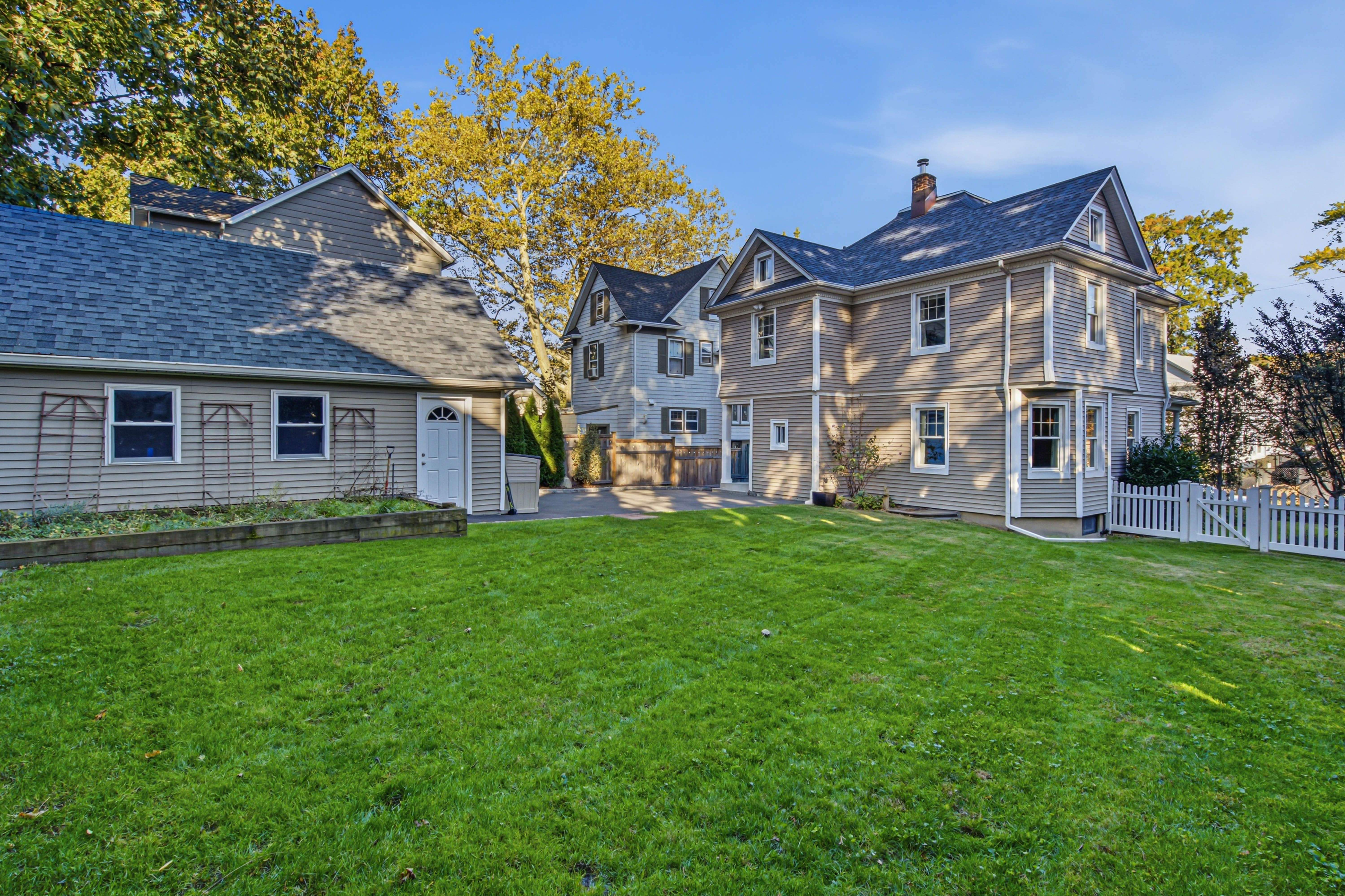  92 Webster Avenue, Port Washington, NY 11050 - 物件實景
