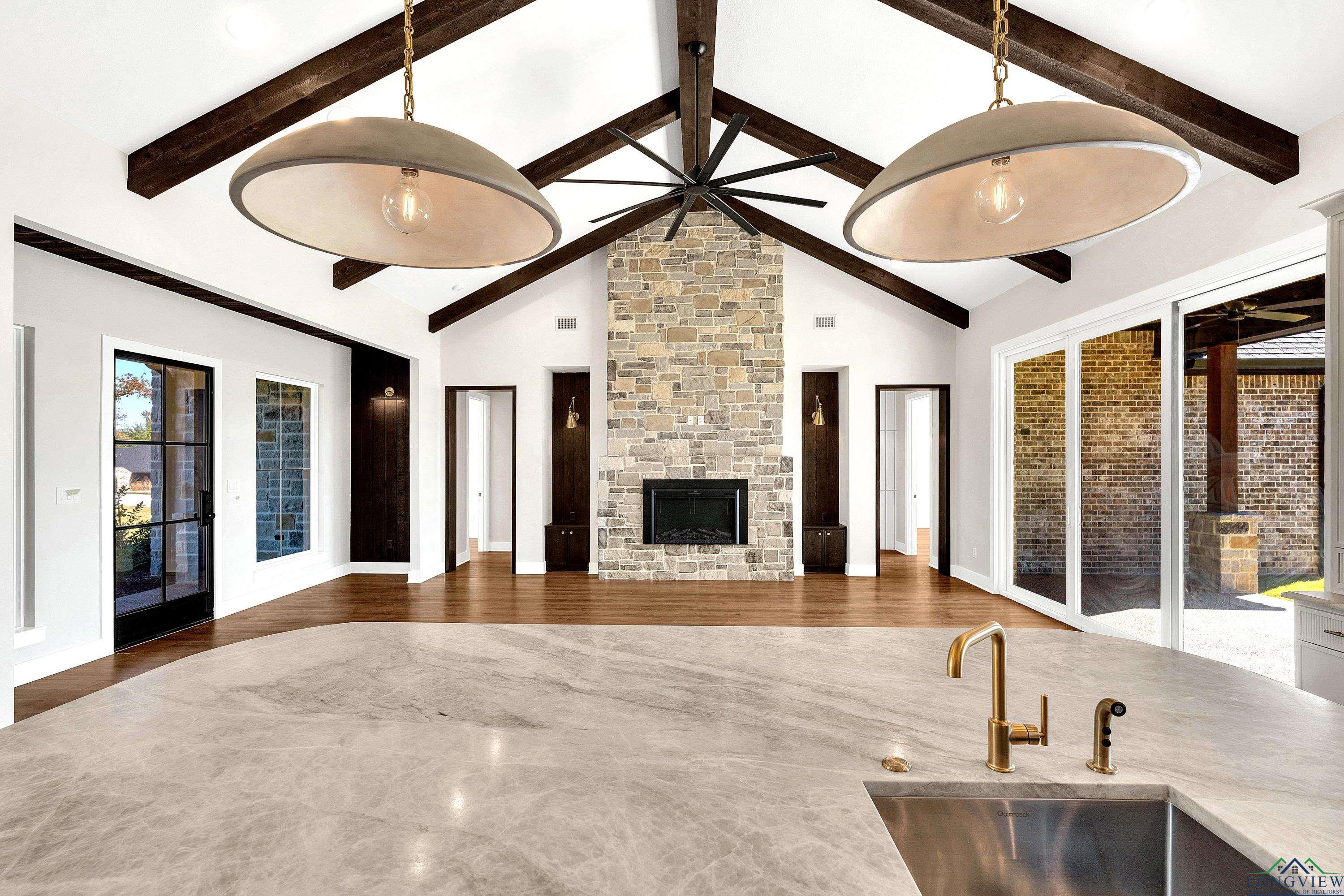 Tatum, Texas, 75691, United States, 4 Bedrooms Bedrooms, ,3 BathroomsBathrooms,Residential,For Sale,1993478