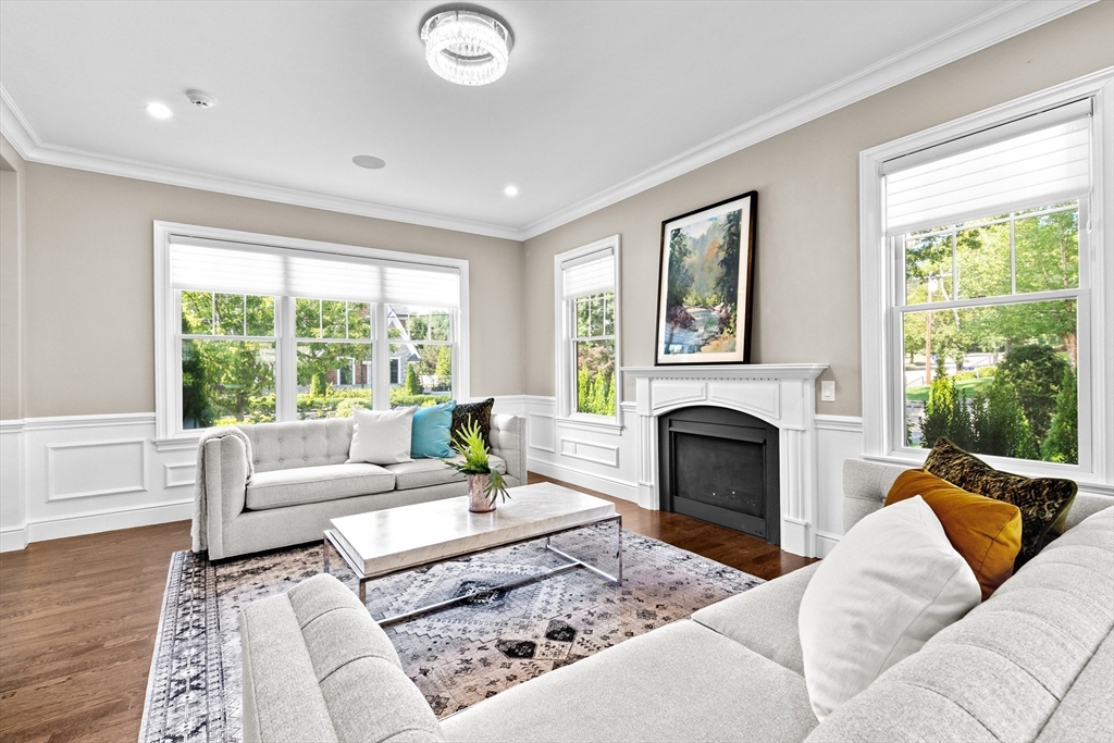 Newton, Massachusetts, 02459, United States, 6 Bedrooms Bedrooms, ,7 BathroomsBathrooms,Residential,For Sale,1918110