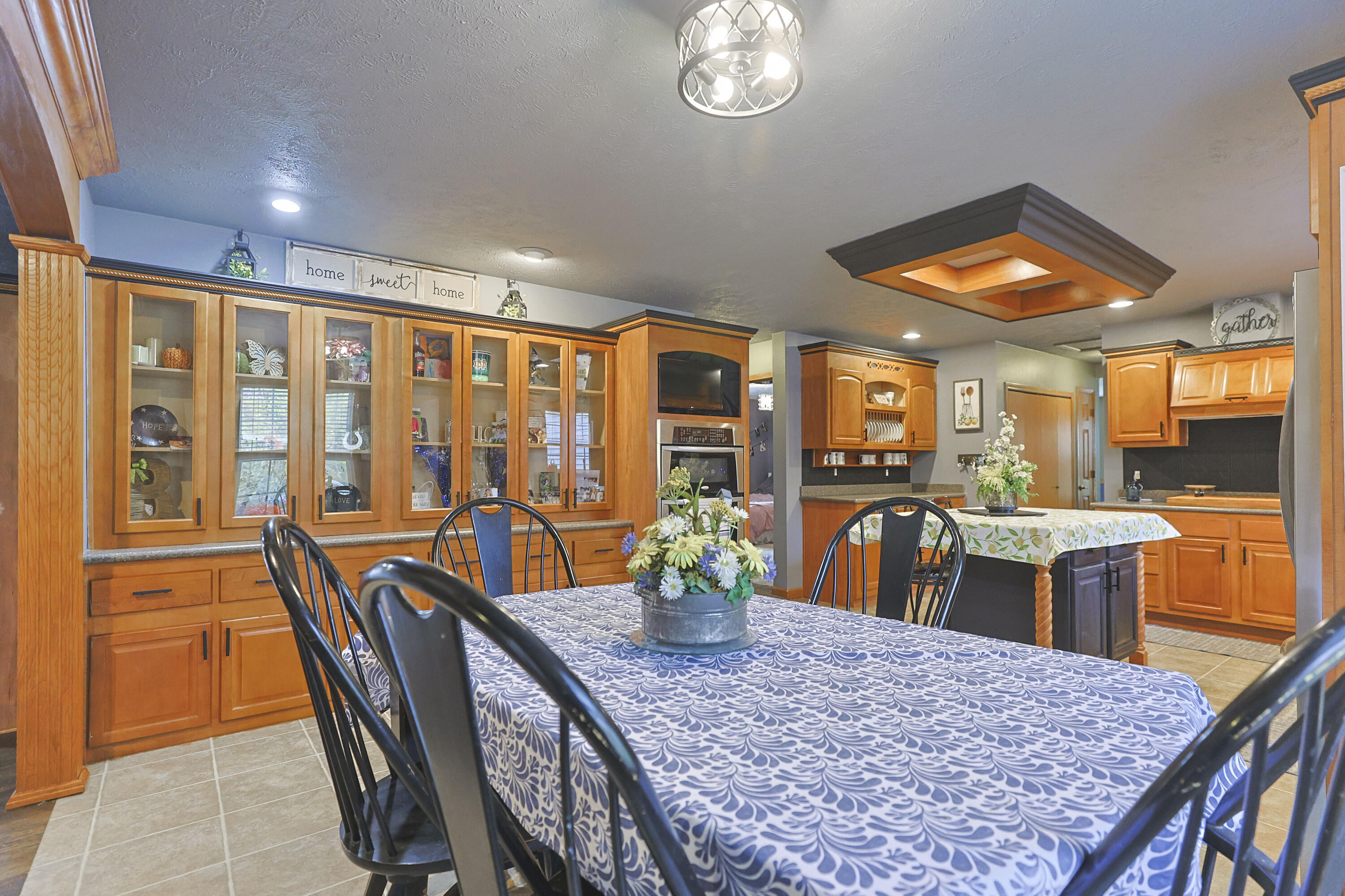 Cassopolis, Michigan, 49031, United States, 3 Bedrooms Bedrooms, ,2 BathroomsBathrooms,Residential,For Sale,1987063