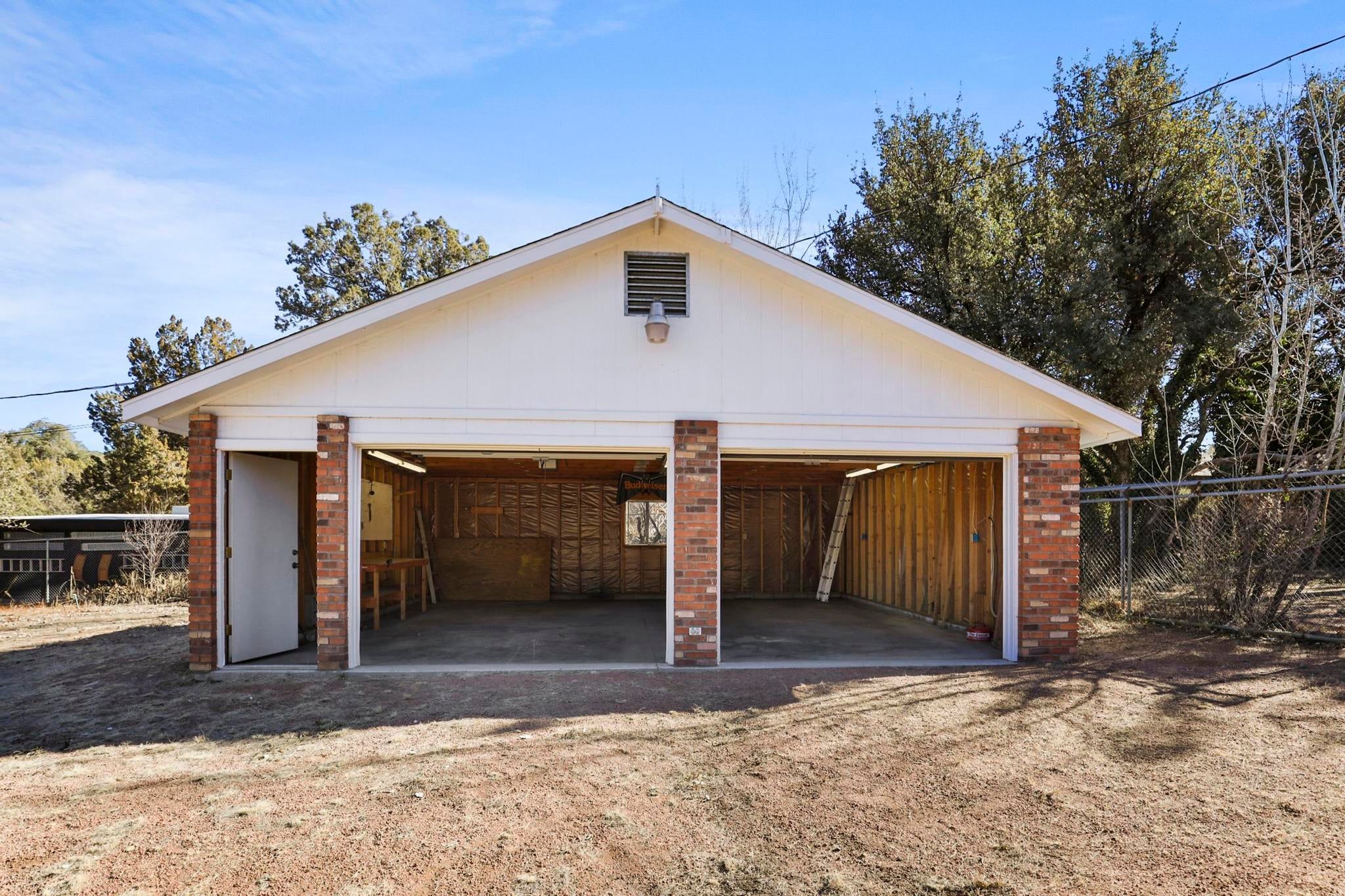 Payson, Arizona, 85541, United States, 2 Bedrooms Bedrooms, ,2 BathroomsBathrooms,Residential,For Sale,1691661