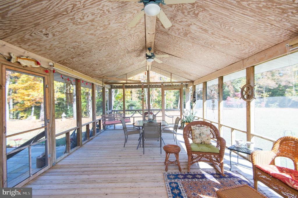 Denton, Maryland, 21629, United States, 4 Bedrooms Bedrooms, ,3 BathroomsBathrooms,Residential,For Sale,1992998