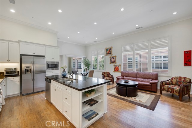 Irvine, California, 92620, United States, 2 Bedrooms Bedrooms, ,2 BathroomsBathrooms,Residential,For Sale,1895073