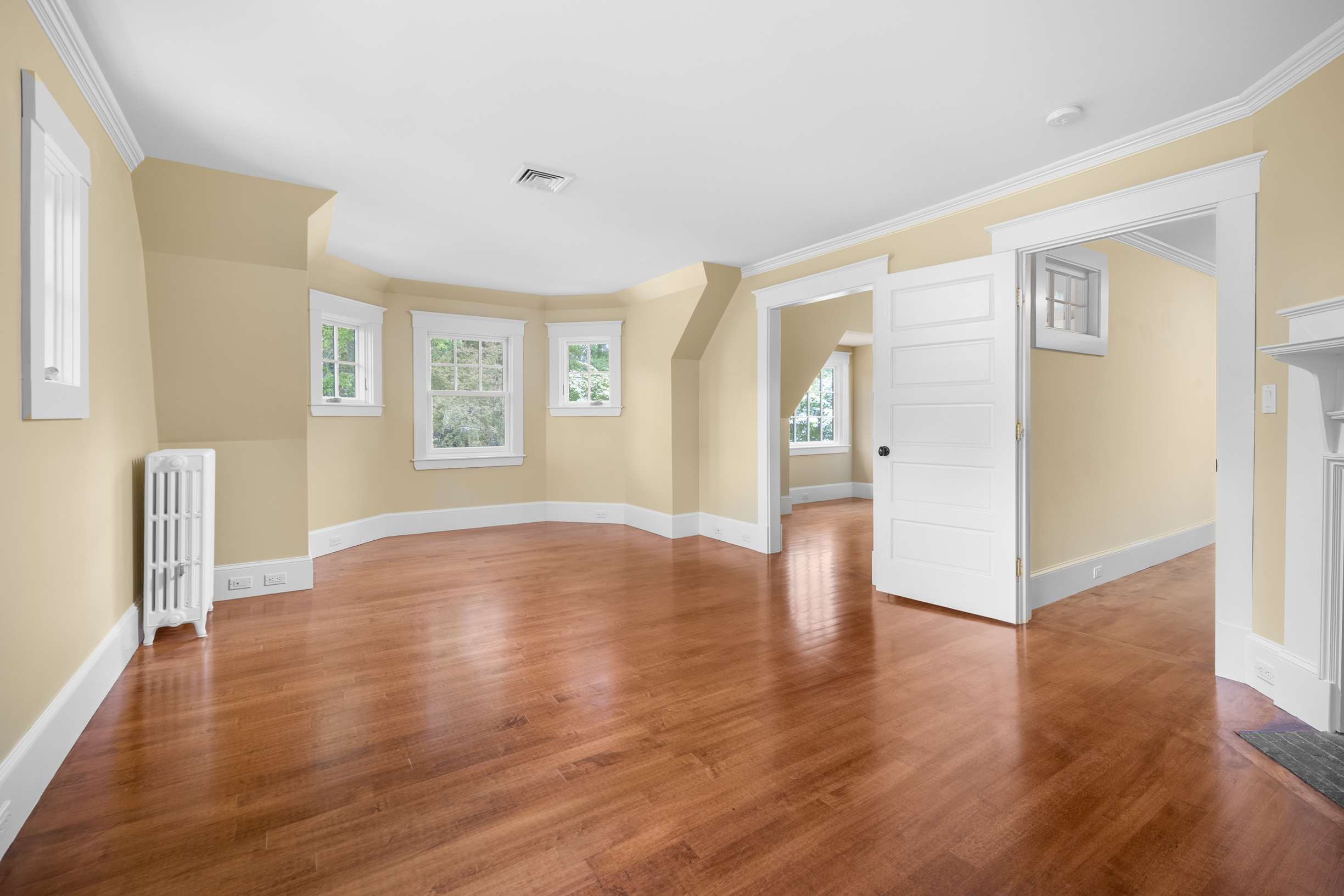  The Haven  A Stunning Estate in the Heart of York Harbor with River Views - 物件實景