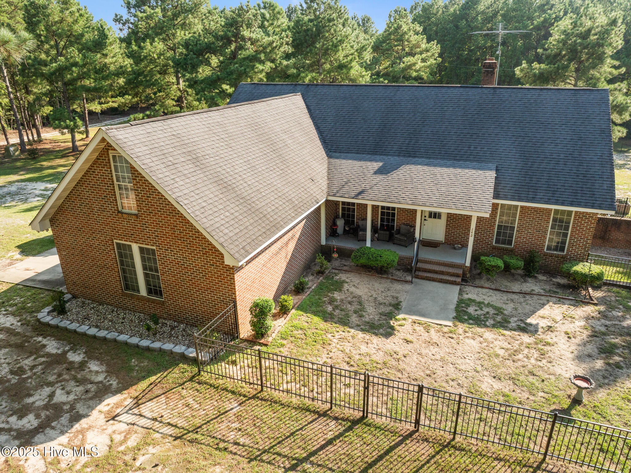 Ellerbe, North Carolina, 28338, United States, 3 Bedrooms Bedrooms, ,2 BathroomsBathrooms,Residential,For Sale,1926015