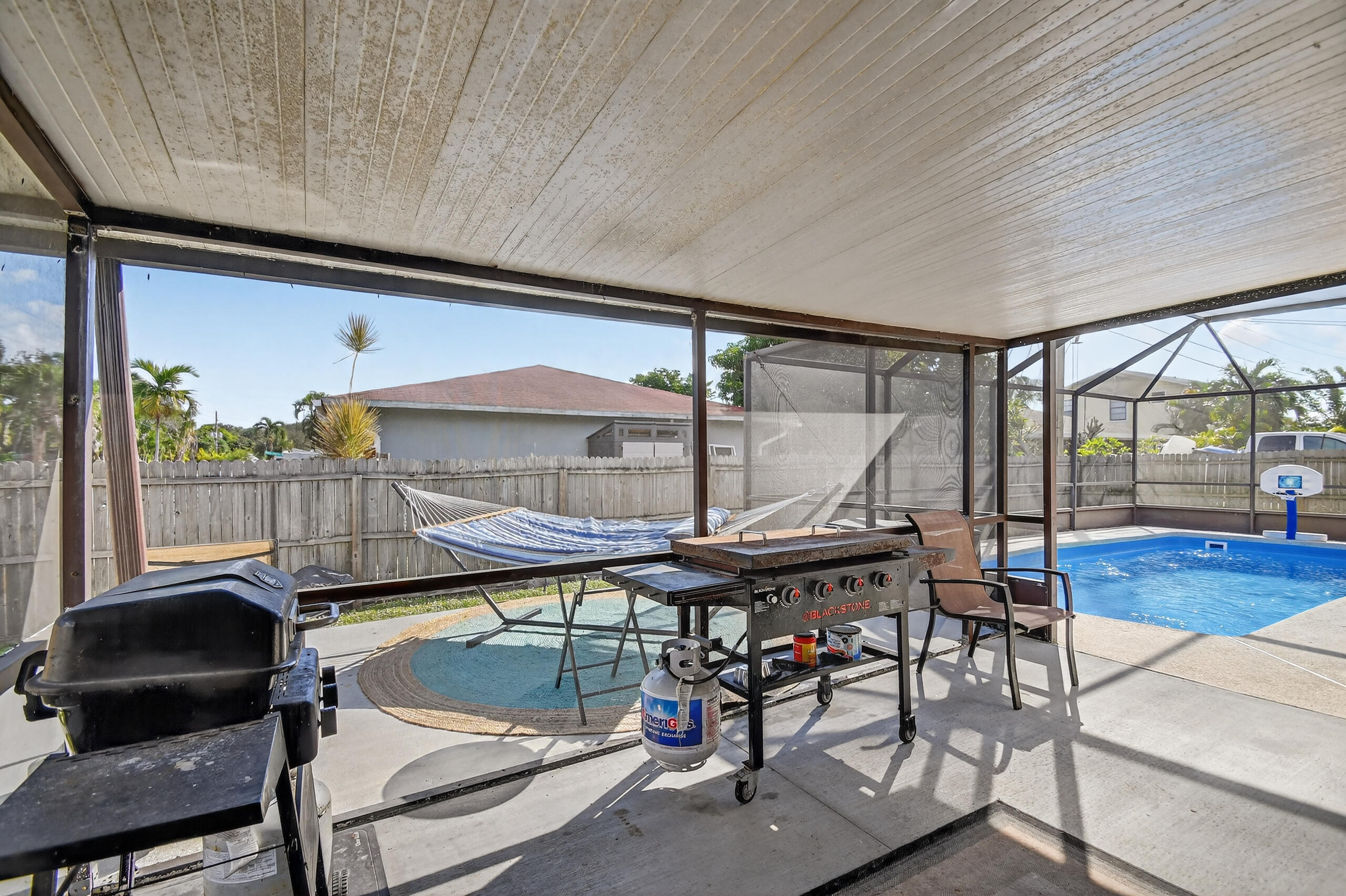 West Palm Beach, Florida, 33406, United States, 3 Bedrooms Bedrooms, ,2 BathroomsBathrooms,Residential,For Sale,1998393