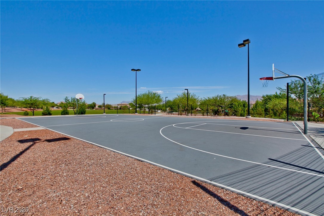 Las Vegas, Nevada, 89166, United States, 4 Bedrooms Bedrooms, ,3 BathroomsBathrooms,Residential,For Sale,1960504