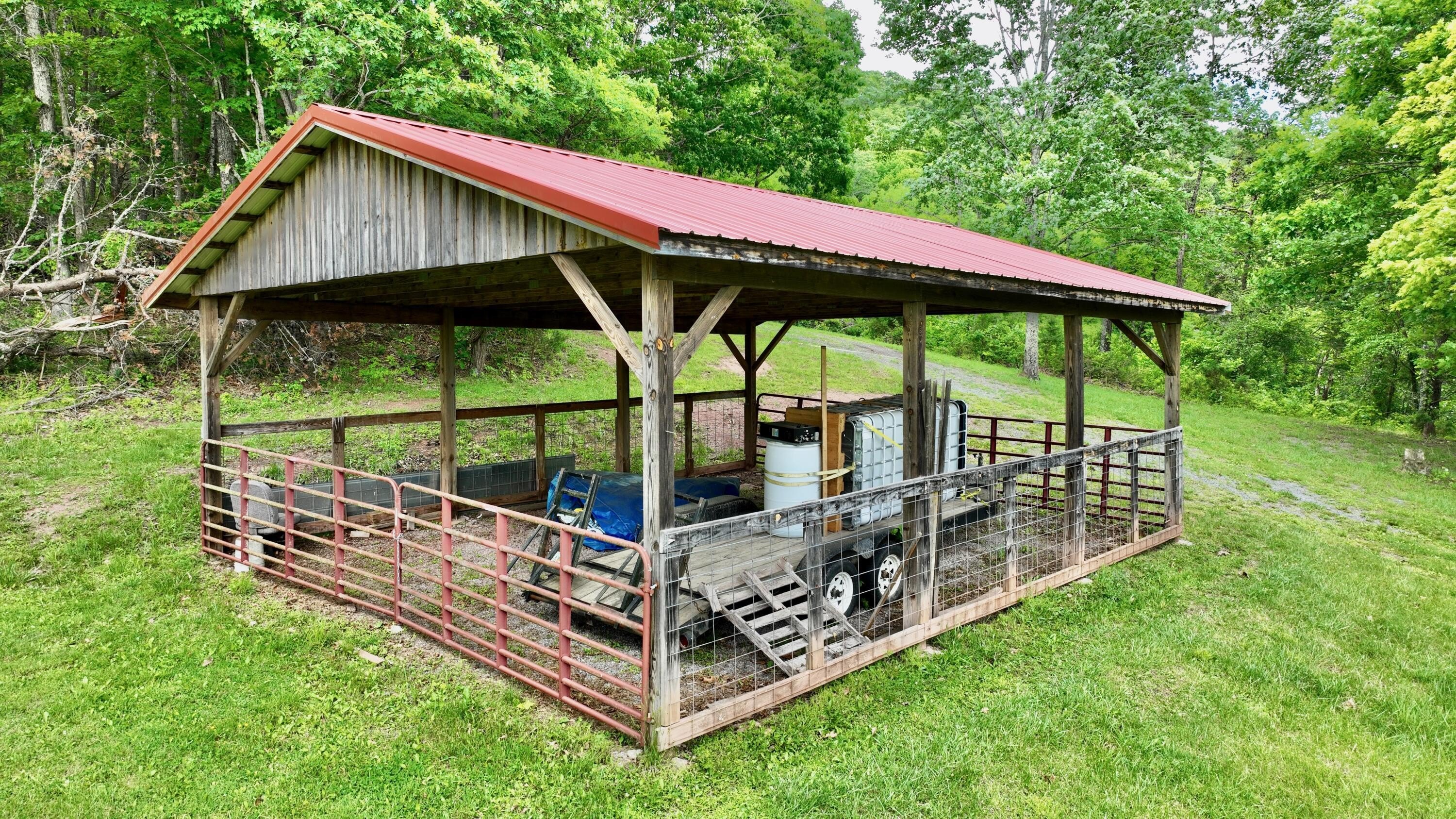 Hinton, West Virginia, 25951, United States, 3 Bedrooms Bedrooms, ,2 BathroomsBathrooms,Residential,For Sale,1847194