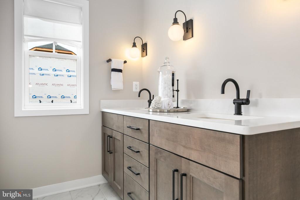 Locust Grove, Virginia, 22508, United States, 4 Bedrooms Bedrooms, ,3 BathroomsBathrooms,Residential,For Sale,1908900