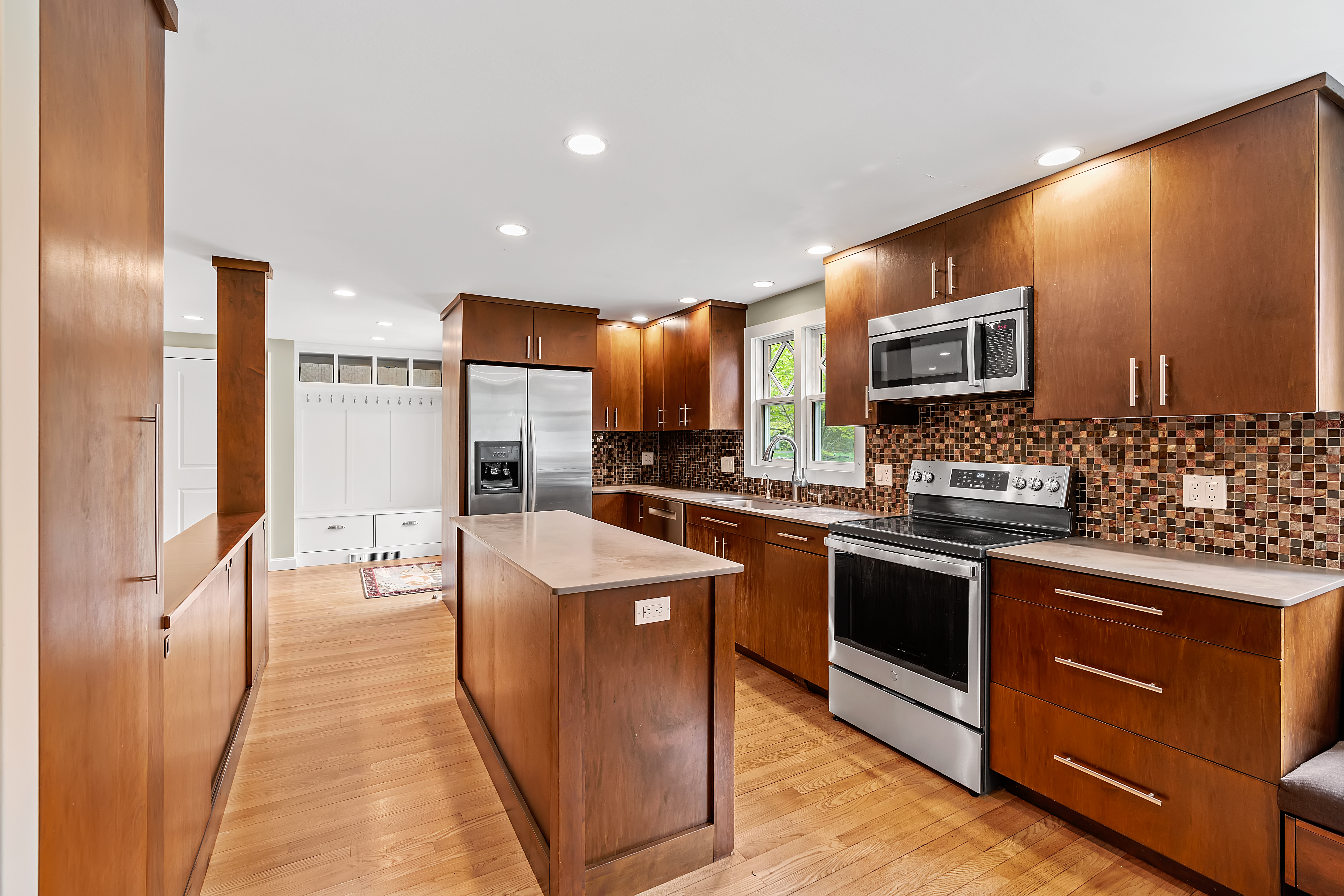  69 Plain Road, Wayland, MA, 01778 - 物件實景