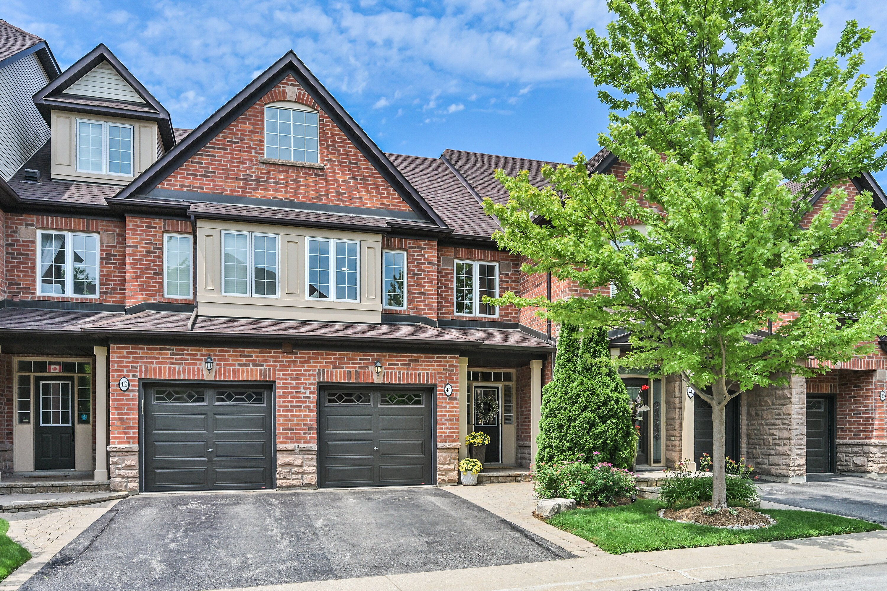  Elegant Brownstone Townhome - 物件實景