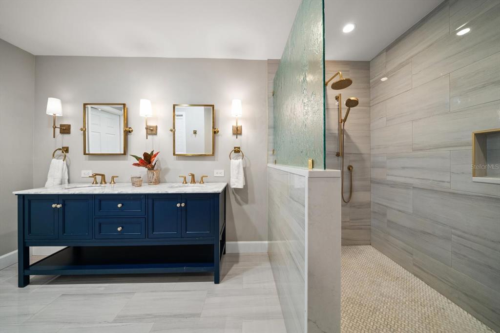 Belleair, Florida, 33756, United States, 3 Bedrooms Bedrooms, ,2 BathroomsBathrooms,Residential,For Sale,1991746