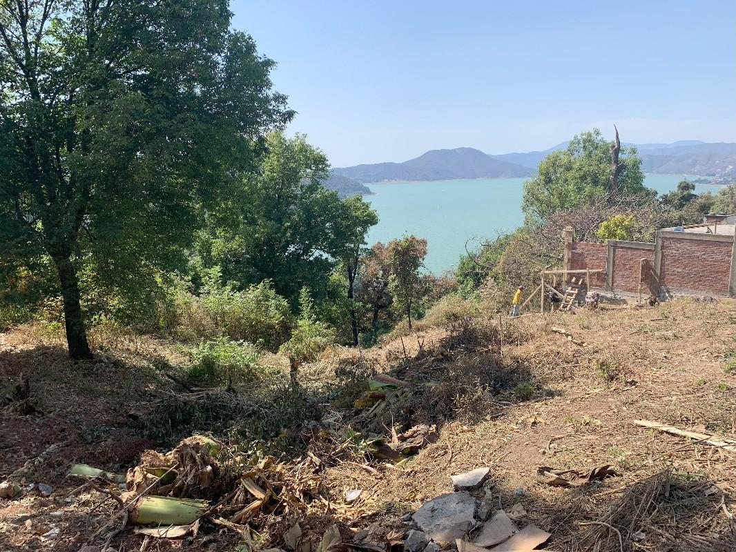 Valle de Bravo, Estado de México, 51200, Mexico, 1 Bedroom Bedrooms, ,Residential,For Sale,1739256