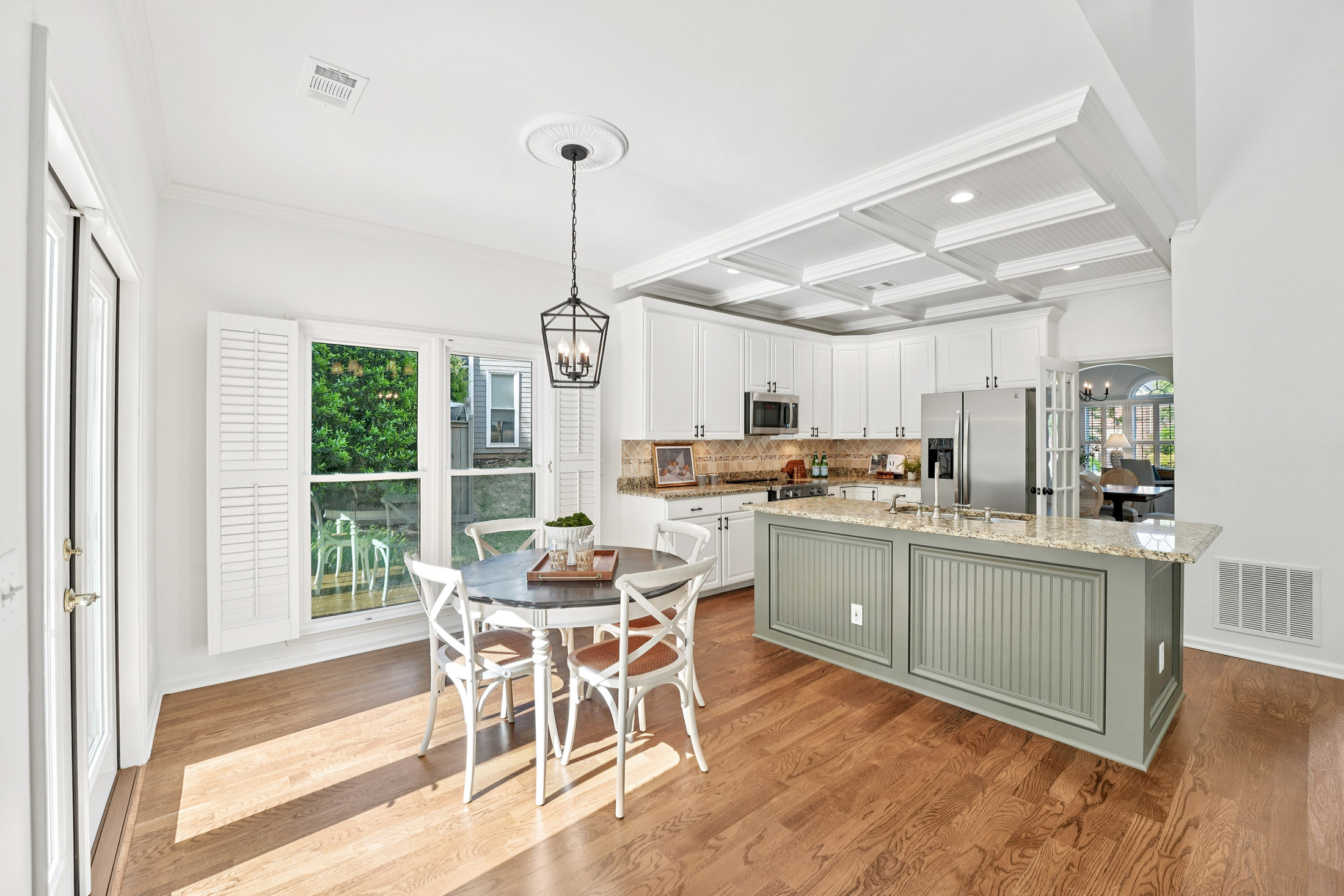  Beautifully Renovated Home in Olde Vinings Mill Neighborhood - 物件實景