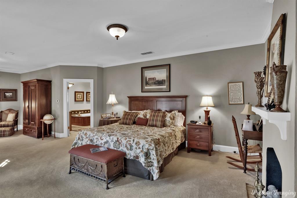 Shreveport, Louisiana, 71106, United States, 5 Bedrooms Bedrooms, ,4 BathroomsBathrooms,Residential,For Sale,1779420