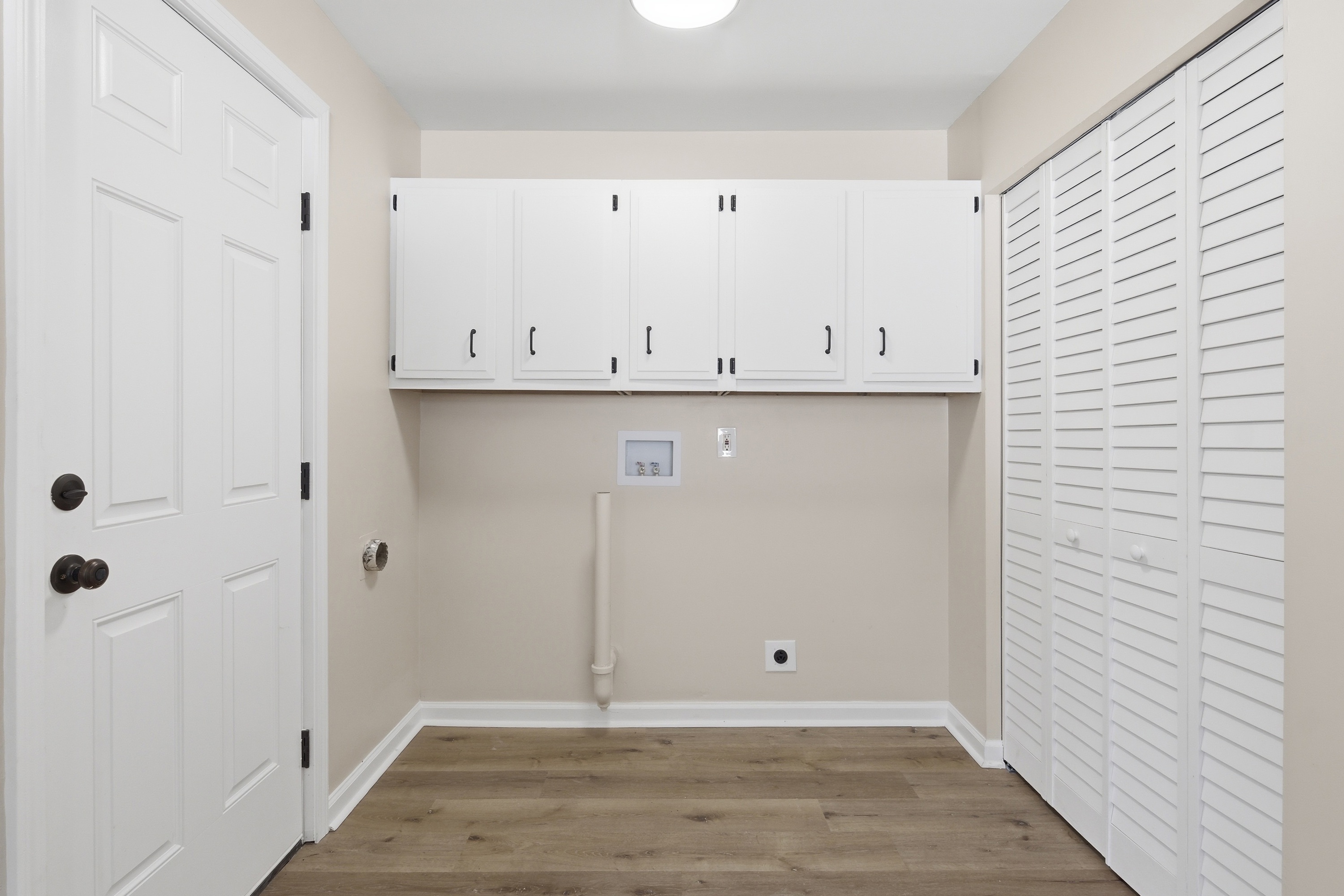  2209 Peaslee Road, Louisville, KY 40216 - 物件實景
