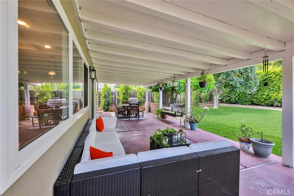 Tustin, California, 92780, United States, 4 Bedrooms Bedrooms, ,3 BathroomsBathrooms,Residential,For Sale,1941038