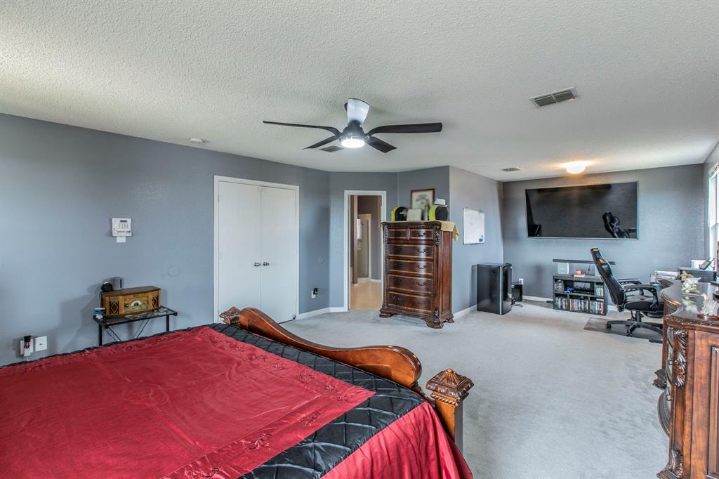 Lancaster, Texas, 75134, United States, 5 Bedrooms Bedrooms, ,3 BathroomsBathrooms,Residential,For Sale,1935785