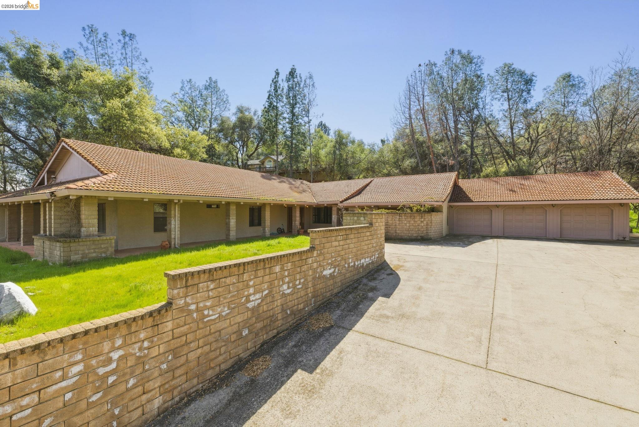 Columbia, California, 95310, United States, 4 Bedrooms Bedrooms, ,4 BathroomsBathrooms,Residential,For Sale,2025045