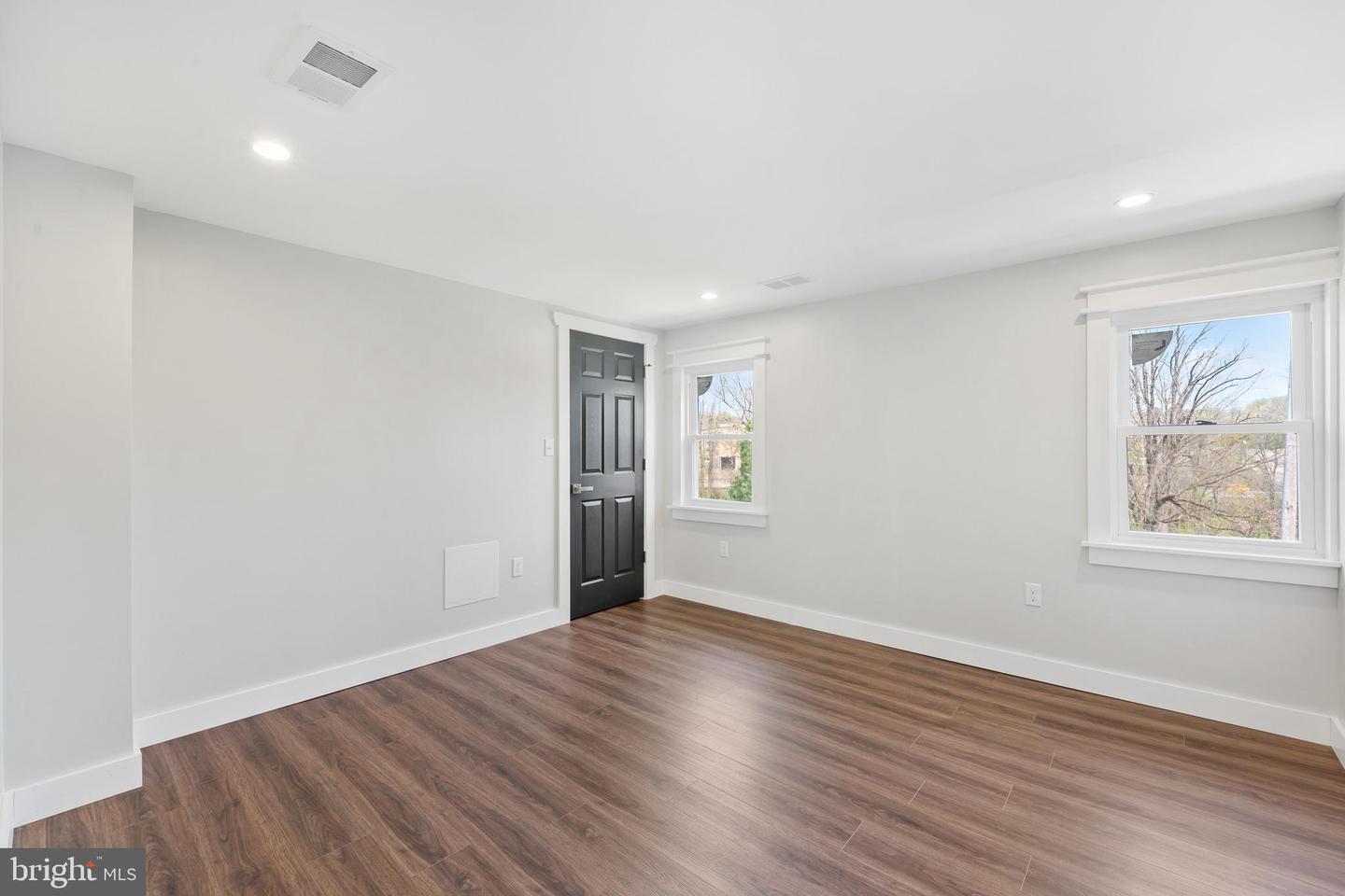 Glen Mills, Pennsylvania, 19342, United States, 3 Bedrooms Bedrooms, ,3 BathroomsBathrooms,Residential,For Sale,1902423
