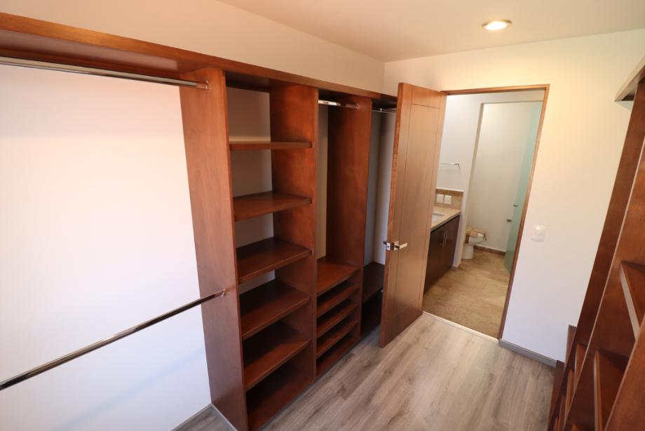 Jose Mar?a Morelos, Morelia, Michoacán de Ocampo, 58350, Mexico, 3 Bedrooms Bedrooms, ,2 BathroomsBathrooms,Residential,For Sale,Jose Mar?a Morelos,1444216