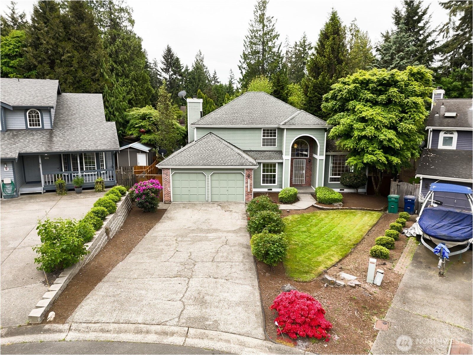 Auburn, Washington, 98092, United States, 4 Bedrooms Bedrooms, ,2 BathroomsBathrooms,Residential,For Sale,1893613