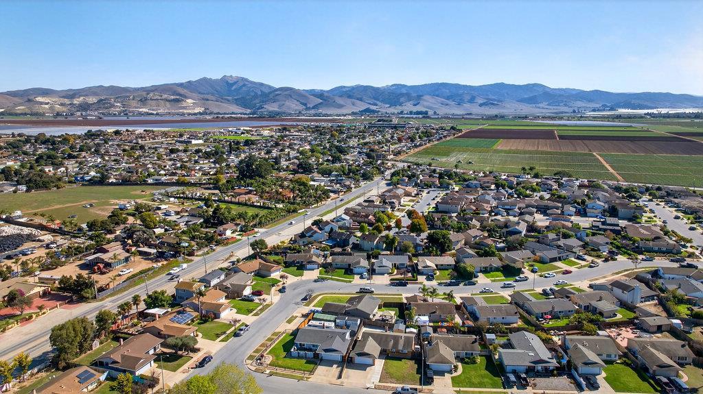 Salinas, California, 93906, United States, 3 Bedrooms Bedrooms, ,2 BathroomsBathrooms,Residential,For Sale,2008561