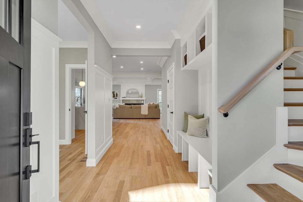 Lexington, Massachusetts, 02421, United States, 6 Bedrooms Bedrooms, ,6 BathroomsBathrooms,Residential,For Sale,1995649