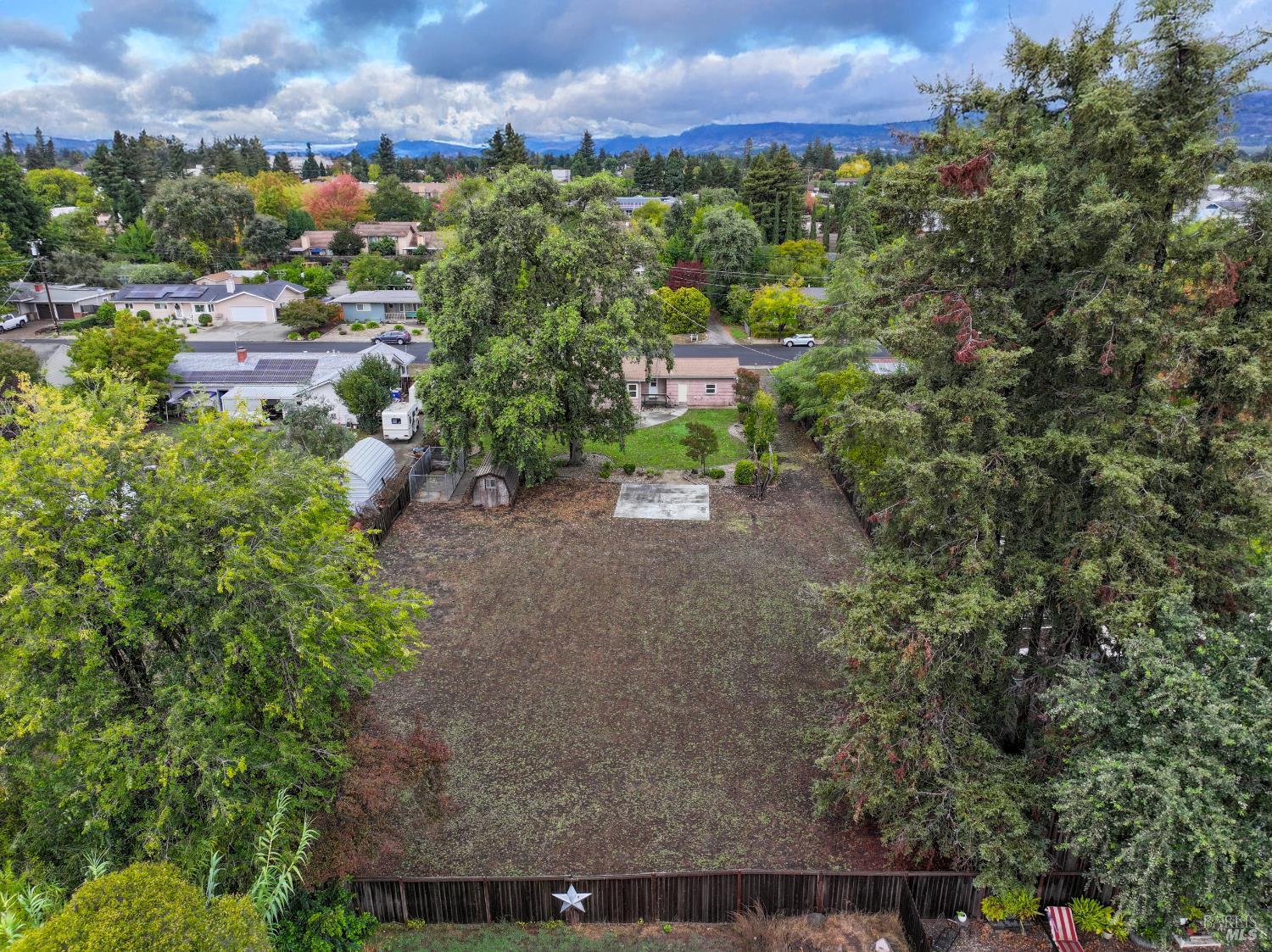 Napa, California, 94558, United States, 3 Bedrooms Bedrooms, ,1 BathroomBathrooms,Residential,For Sale,1988098