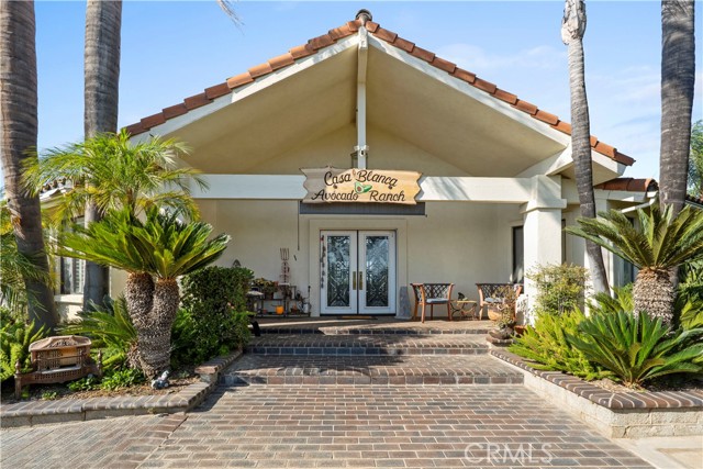 Riverside, California, 92503, United States, 4 Bedrooms Bedrooms, ,3 BathroomsBathrooms,Residential,For Sale,1977398