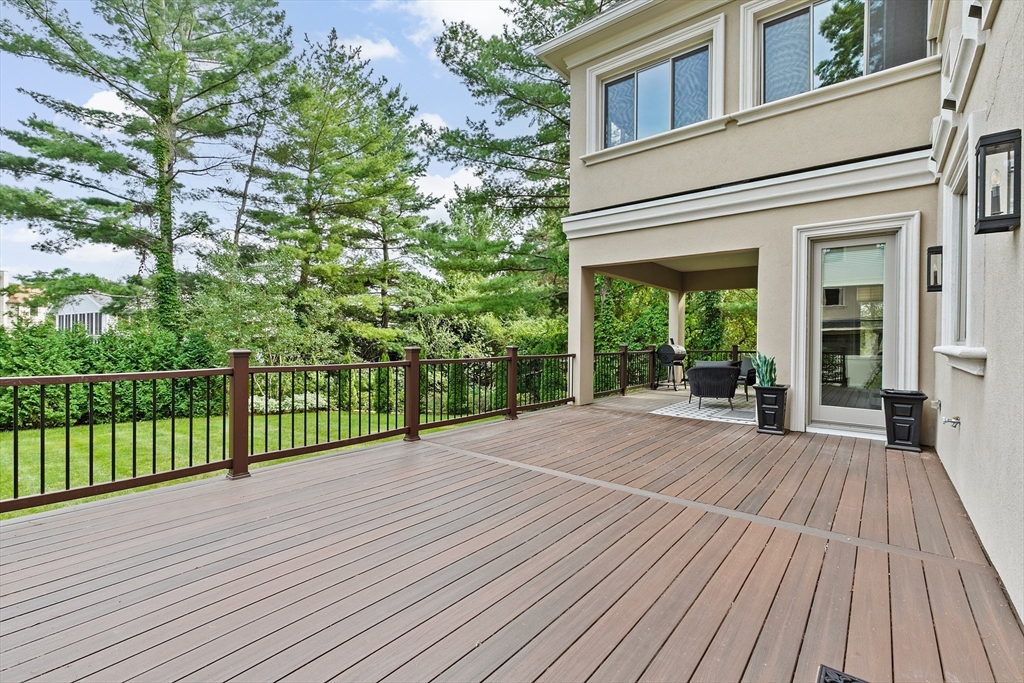 Newton, Massachusetts, 02459, United States, 6 Bedrooms Bedrooms, ,7 BathroomsBathrooms,Residential,For Sale,1918110