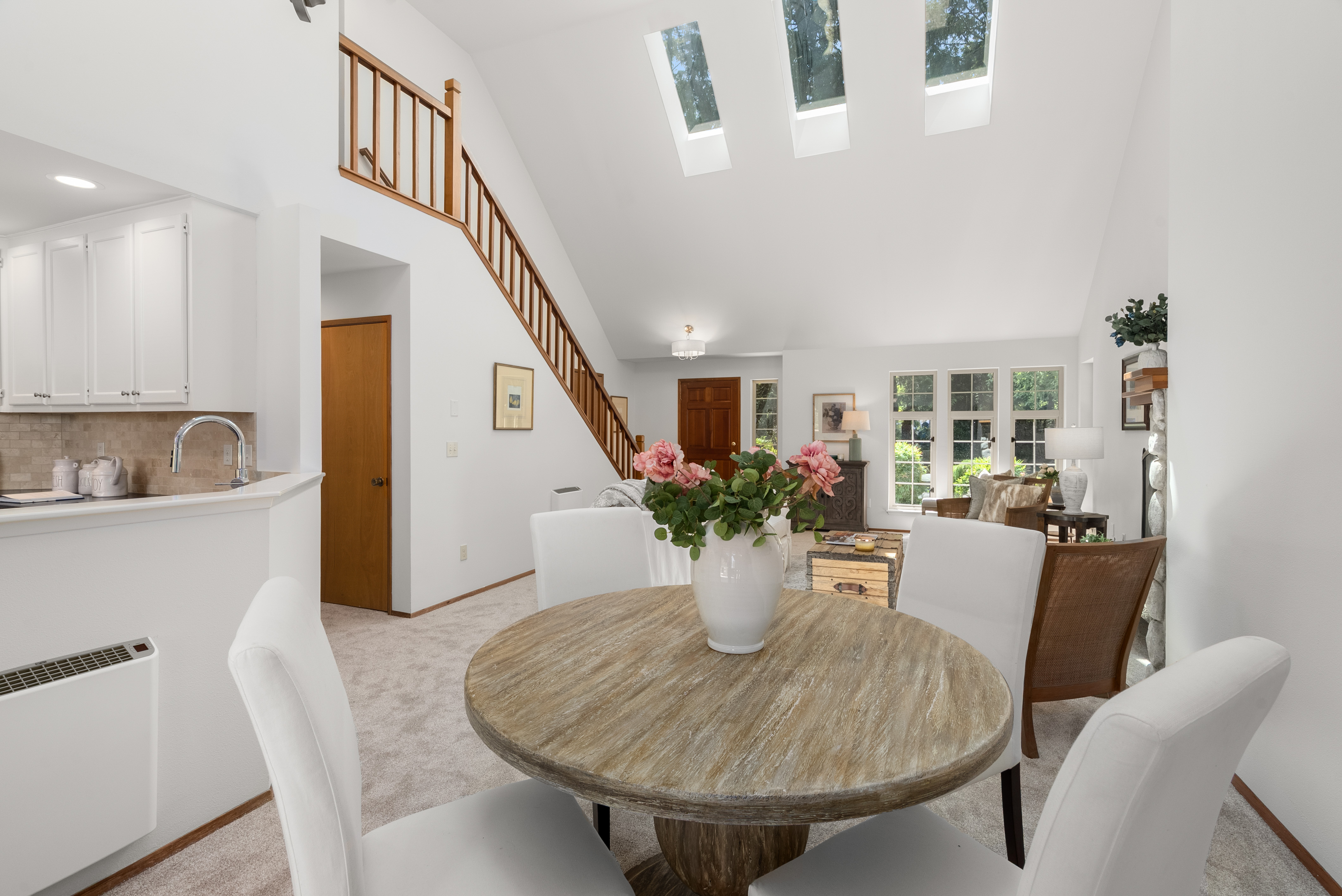  10109 NE Knight Rd, Bainbridge Island, WA 98110 - 物件實景