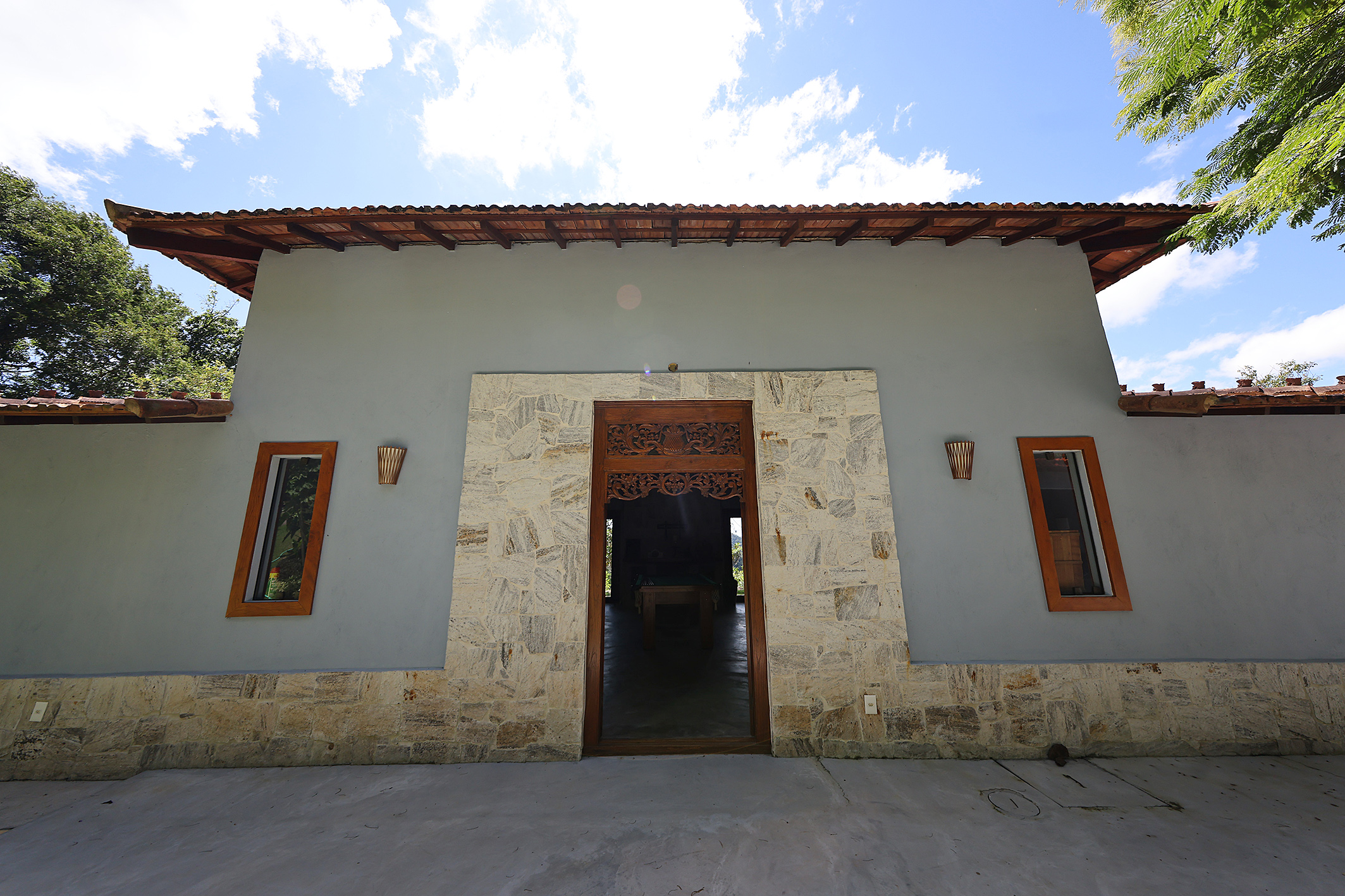  Private retreat surrounded by nature with two residences and mountain views - 物件實景