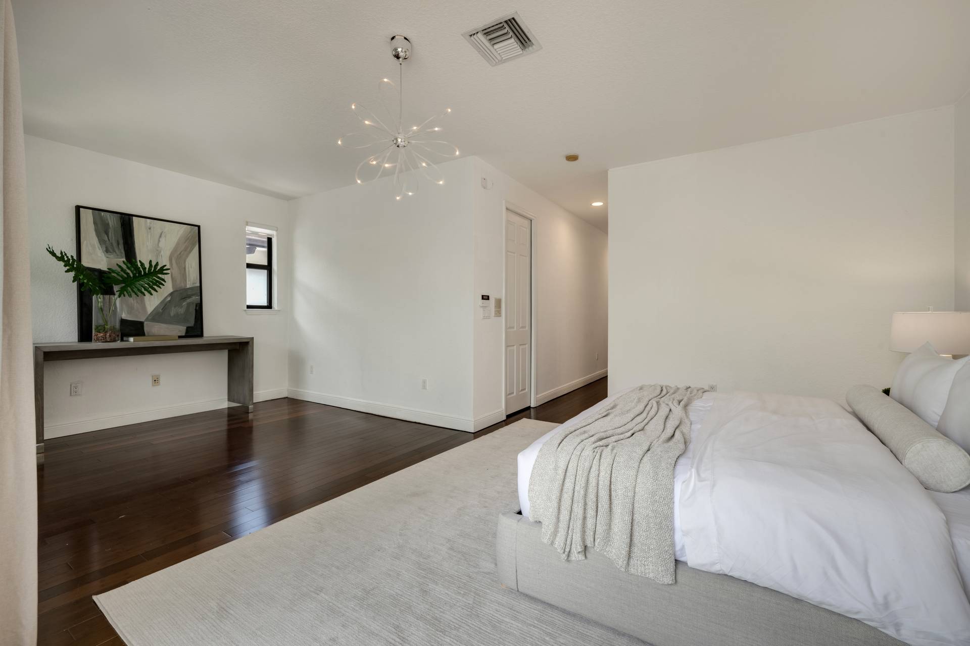  3067 Indiana Street, Miami, FL, 33133 - 物件實景