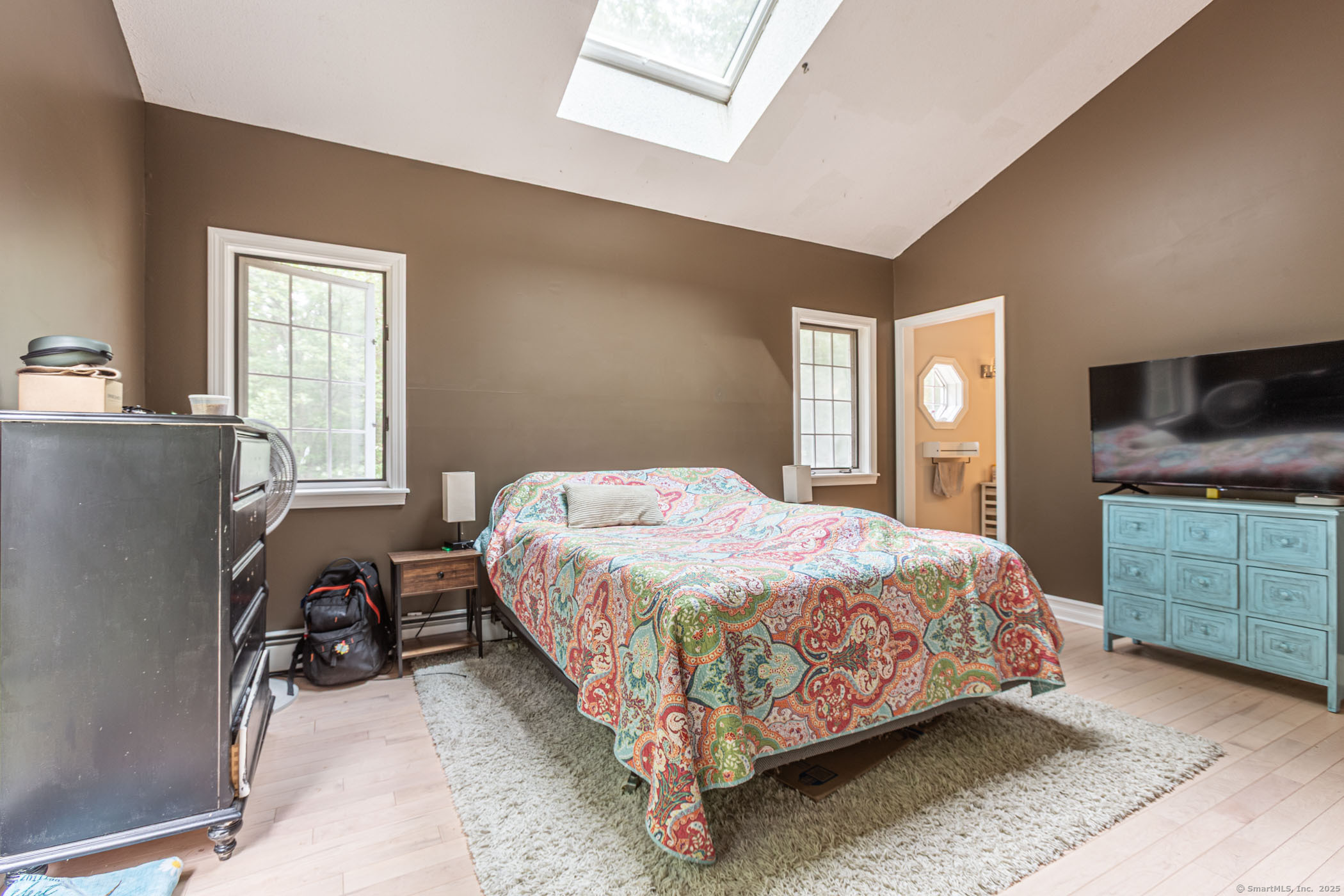 Willington, Connecticut, 06279, United States, 4 Bedrooms Bedrooms, ,3 BathroomsBathrooms,Residential,For Sale,1939057